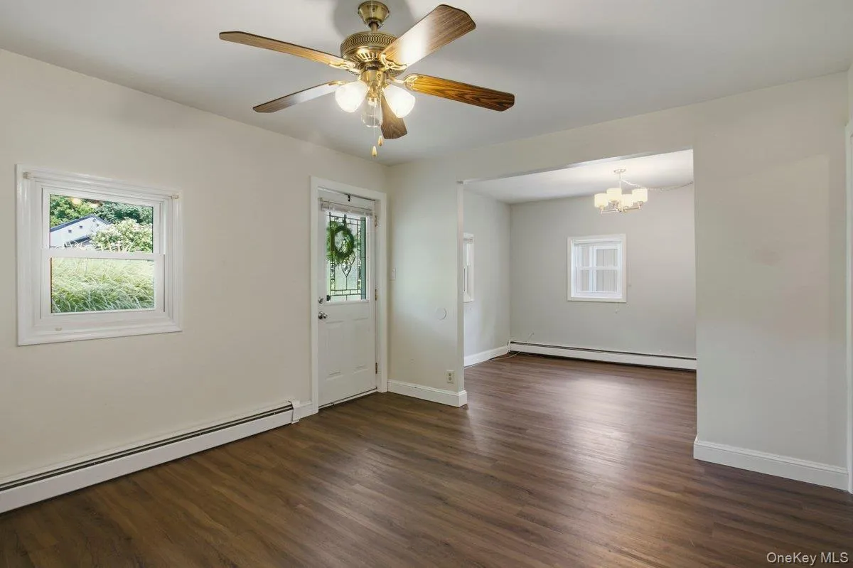 7 Dolfinger Lane, Fishkill, NY, 3 Bedrooms Bedrooms, 8 Rooms Rooms,2 BathroomsBathrooms,Residential,For Rent,Dolfinger,0,1036669 7 Dolfinger Lane, Fishkill, NY, 3 Bedrooms Bedrooms, 8 Rooms Rooms,2 BathroomsBathrooms,Residential,For Rent,Dolfinger,0,1036669