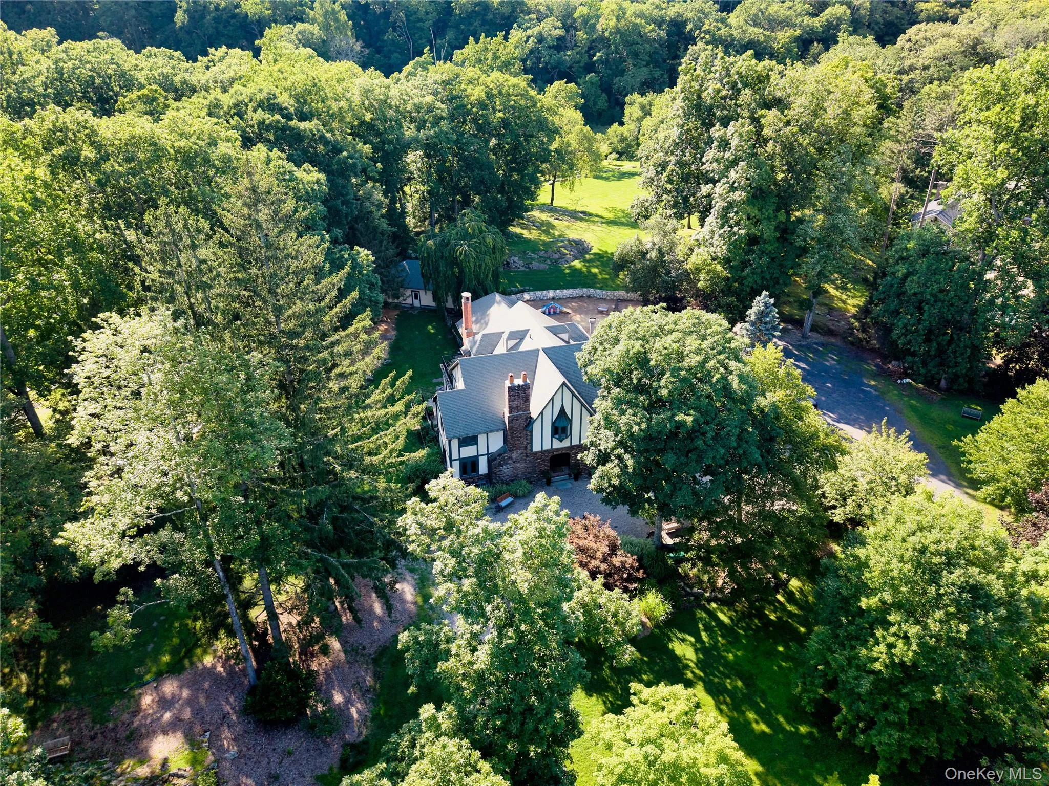 102 Lake Road, Tuxedo, NY, 4 Bedrooms Bedrooms, 12 Rooms Rooms,3 BathroomsBathrooms,Residential,For Rent,Lake,0,1036670 102 Lake Road, Tuxedo, NY, 4 Bedrooms Bedrooms, 12 Rooms Rooms,3 BathroomsBathrooms,Residential,For Rent,Lake,0,1036670