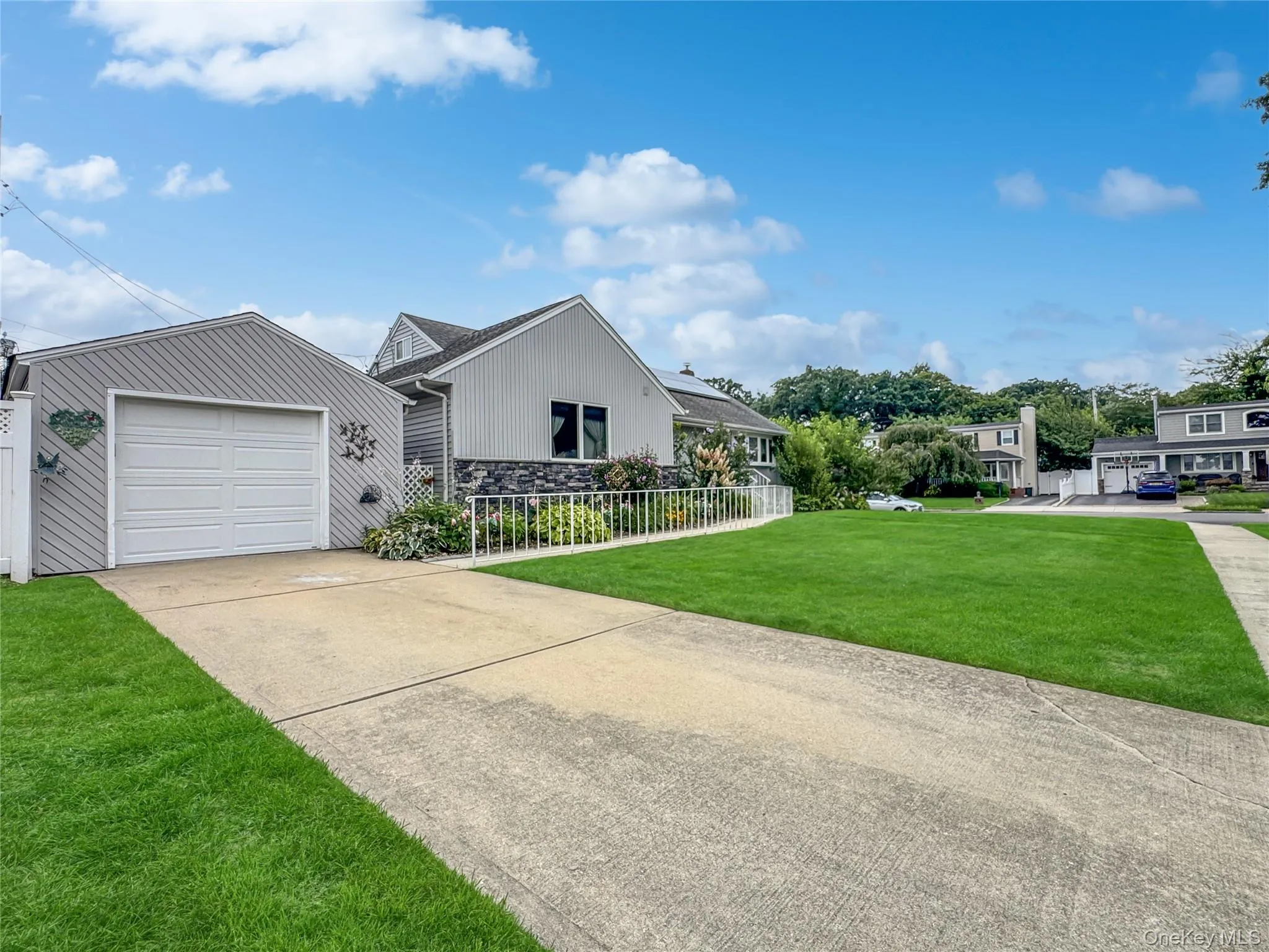 2810 Charles Road, Hempstead, NY, 3 Bedrooms Bedrooms, 6 Rooms Rooms,2 BathroomsBathrooms,Residential,For Rent,Charles,0,1036672 2810 Charles Road, Hempstead, NY, 3 Bedrooms Bedrooms, 6 Rooms Rooms,2 BathroomsBathrooms,Residential,For Rent,Charles,0,1036672