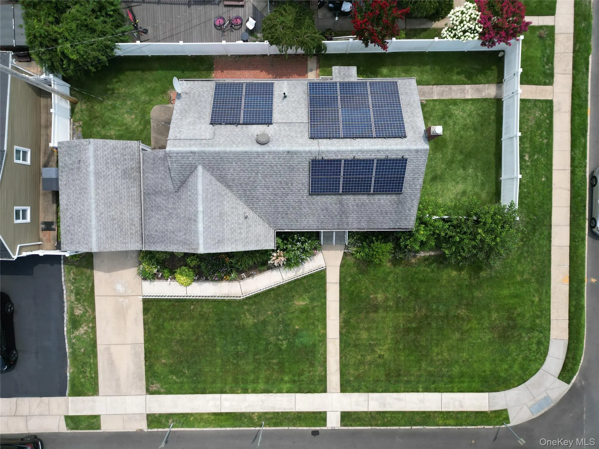 2810 Charles Road, Hempstead, NY, 3 Bedrooms Bedrooms, 6 Rooms Rooms,2 BathroomsBathrooms,Residential,For Rent,Charles,0,1036672 2810 Charles Road, Hempstead, NY, 3 Bedrooms Bedrooms, 6 Rooms Rooms,2 BathroomsBathrooms,Residential,For Rent,Charles,0,1036672