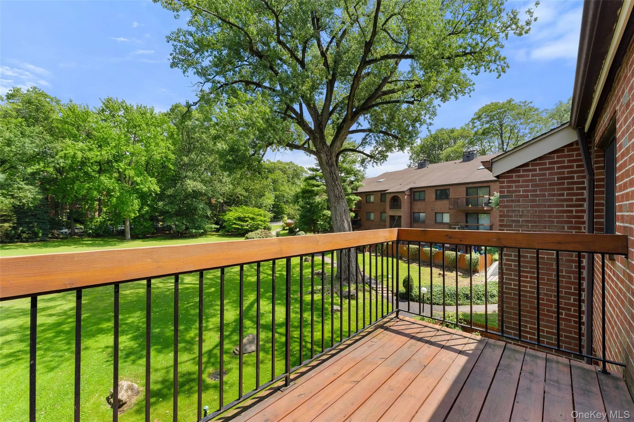 18 Bronxville Glen Drive, Yonkers, NY, 1 Bedroom Bedrooms, 5 Rooms Rooms,2 BathroomsBathrooms,Residential,For Rent,Bronxville Glen,0,1036675 18 Bronxville Glen Drive, Yonkers, NY, 1 Bedroom Bedrooms, 5 Rooms Rooms,2 BathroomsBathrooms,Residential,For Rent,Bronxville Glen,0,1036675