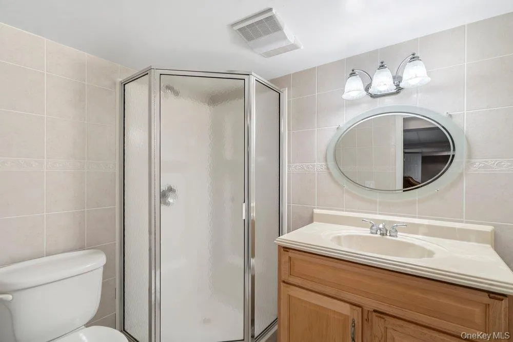 14 Hickman Street, Oyster Bay, NY, 3 Bedrooms Bedrooms, 10 Rooms Rooms,3 BathroomsBathrooms,Residential,For Rent,Hickman,0,1036679 14 Hickman Street, Oyster Bay, NY, 3 Bedrooms Bedrooms, 10 Rooms Rooms,3 BathroomsBathrooms,Residential,For Rent,Hickman,0,1036679