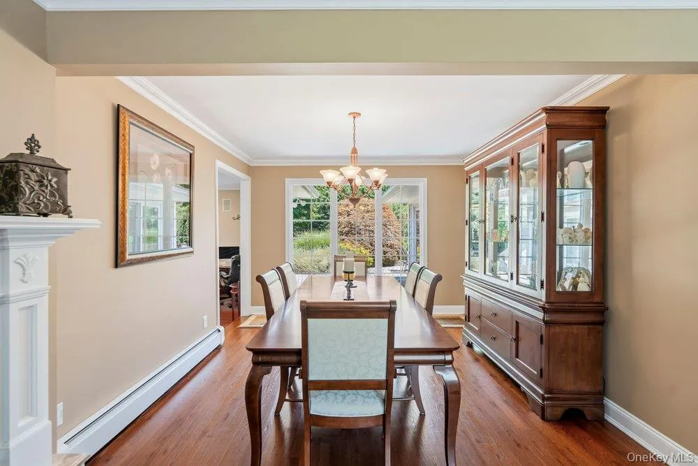 14 Hickman Street, Oyster Bay, NY, 3 Bedrooms Bedrooms, 10 Rooms Rooms,3 BathroomsBathrooms,Residential,For Rent,Hickman,0,1036679 14 Hickman Street, Oyster Bay, NY, 3 Bedrooms Bedrooms, 10 Rooms Rooms,3 BathroomsBathrooms,Residential,For Rent,Hickman,0,1036679