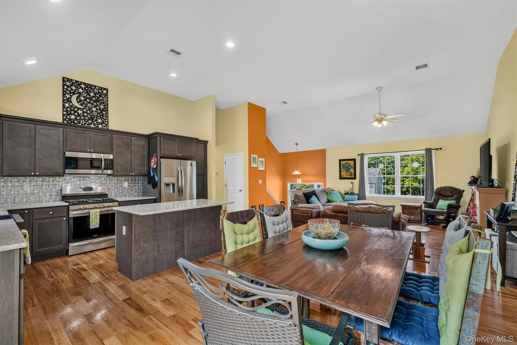 1 Bell Way, Chester Town, NY, 3 Bedrooms Bedrooms, 7 Rooms Rooms,2 BathroomsBathrooms,Residential,For Rent,Bell,0,1036681 1 Bell Way, Chester Town, NY, 3 Bedrooms Bedrooms, 7 Rooms Rooms,2 BathroomsBathrooms,Residential,For Rent,Bell,0,1036681