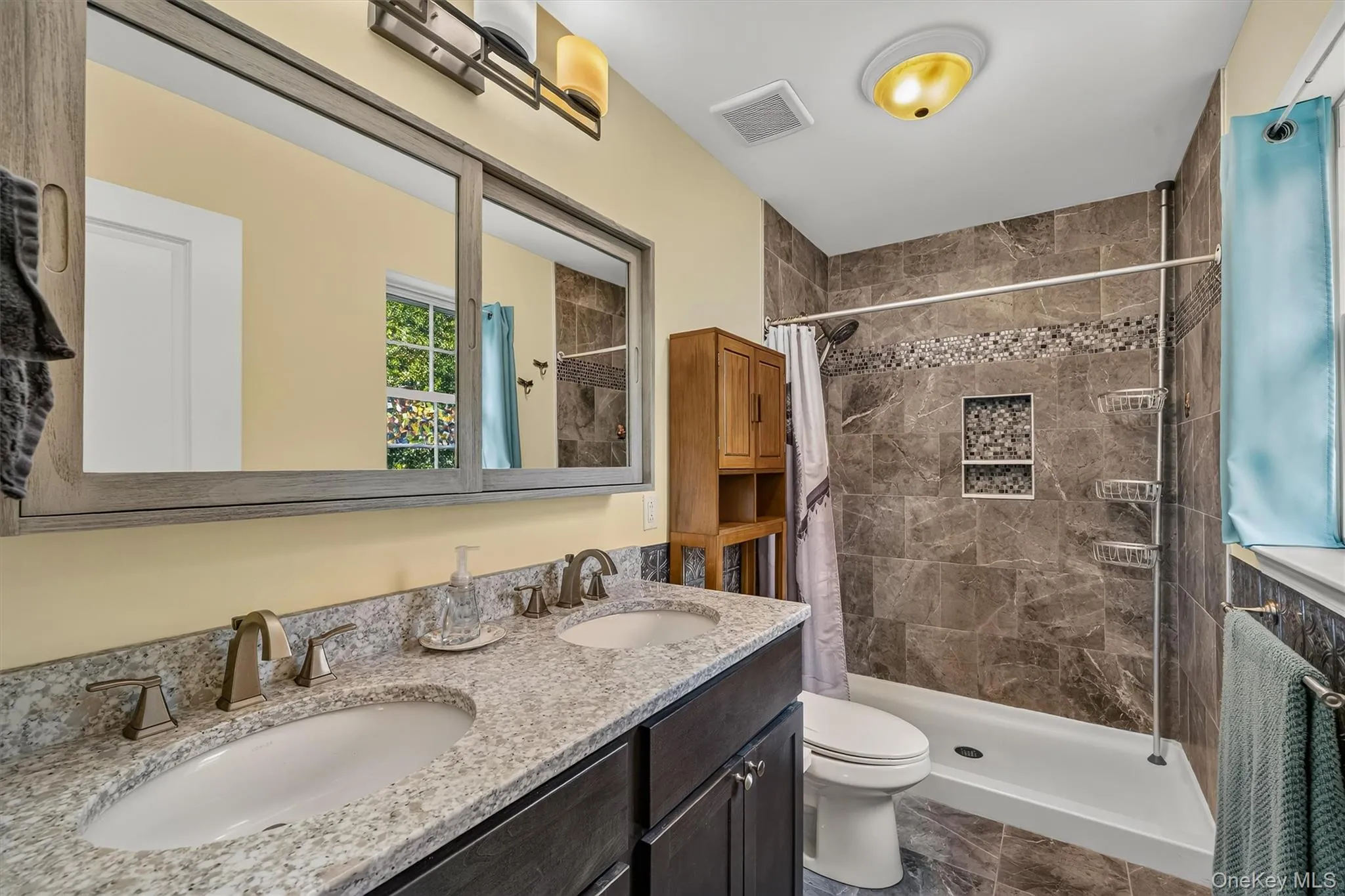 1 Bell Way, Chester Town, NY, 3 Bedrooms Bedrooms, 7 Rooms Rooms,2 BathroomsBathrooms,Residential,For Rent,Bell,0,1036681 1 Bell Way, Chester Town, NY, 3 Bedrooms Bedrooms, 7 Rooms Rooms,2 BathroomsBathrooms,Residential,For Rent,Bell,0,1036681