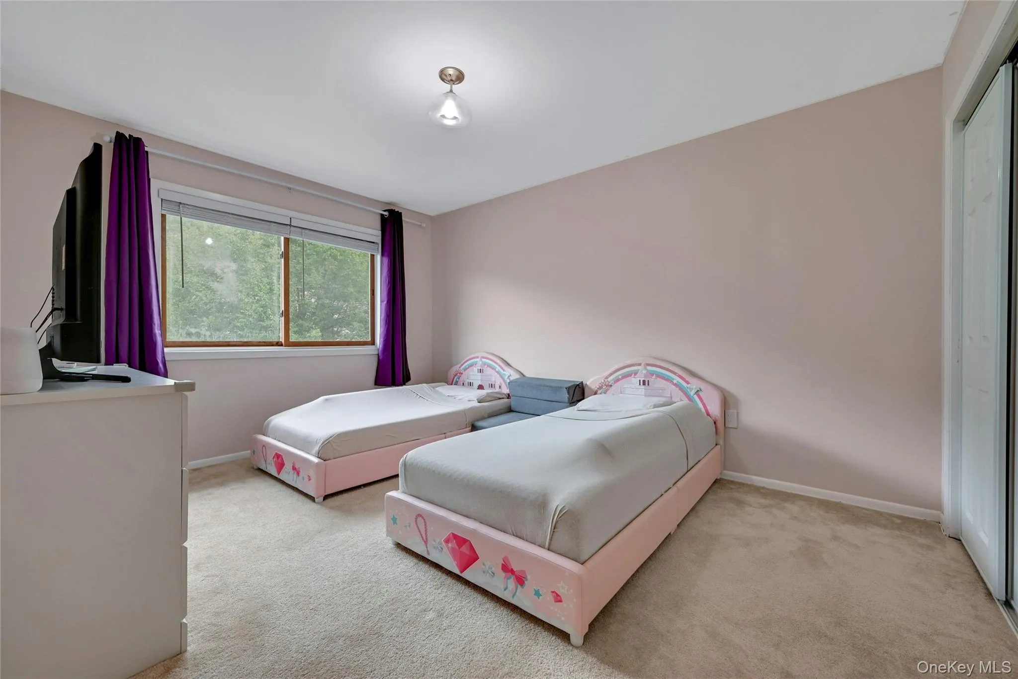 255 Heritage Lane, Chester Town, NY, 3 Bedrooms Bedrooms, 6 Rooms Rooms,2 BathroomsBathrooms,Residential,For Rent,Heritage,0,1036684 255 Heritage Lane, Chester Town, NY, 3 Bedrooms Bedrooms, 6 Rooms Rooms,2 BathroomsBathrooms,Residential,For Rent,Heritage,0,1036684
