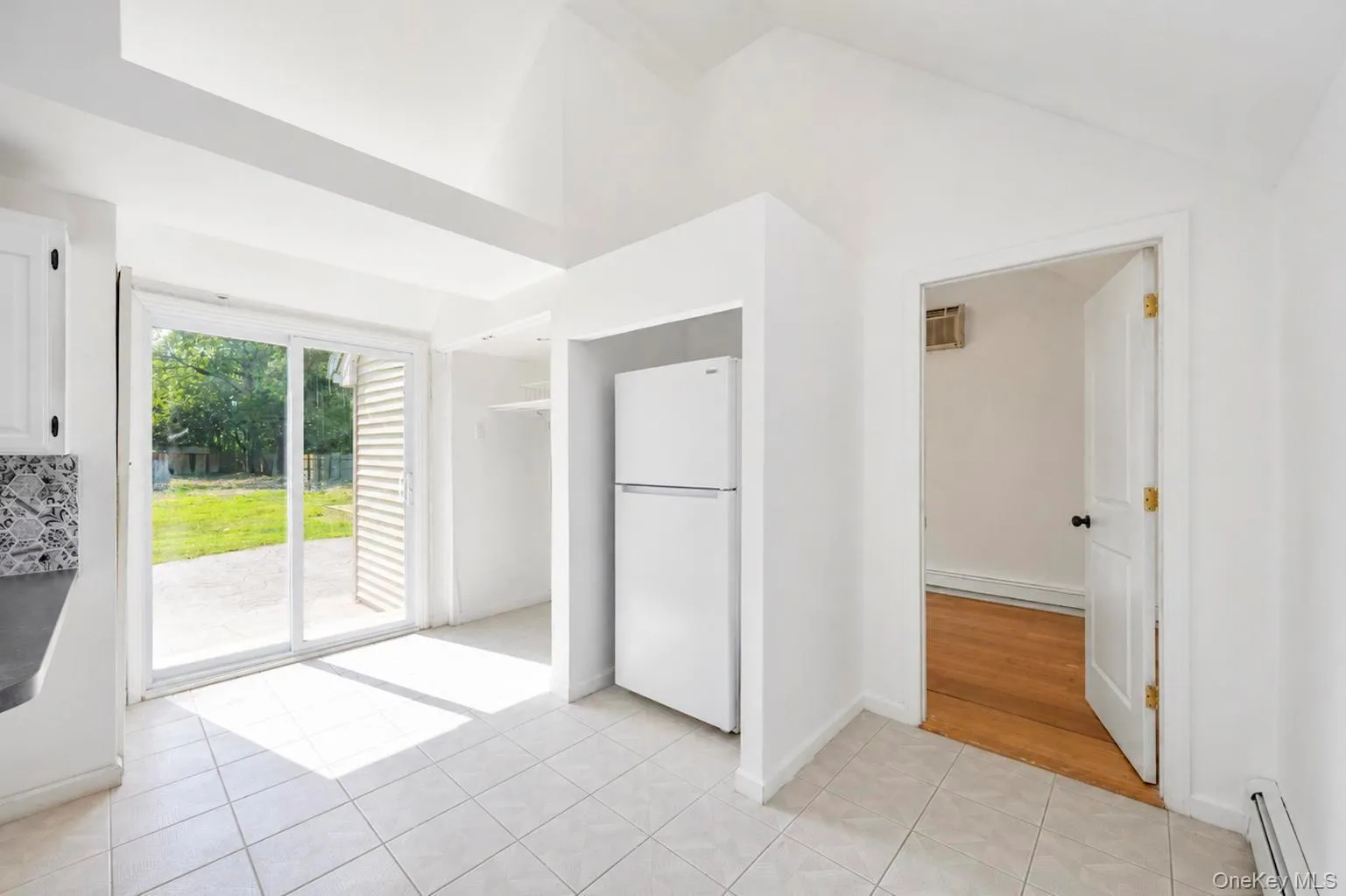 36 Fifty Acre Road, Smithtown, NY, 4 Bedrooms Bedrooms, 6 Rooms Rooms,2 BathroomsBathrooms,Residential,For Rent,Fifty Acre,0,1036685 36 Fifty Acre Road, Smithtown, NY, 4 Bedrooms Bedrooms, 6 Rooms Rooms,2 BathroomsBathrooms,Residential,For Rent,Fifty Acre,0,1036685