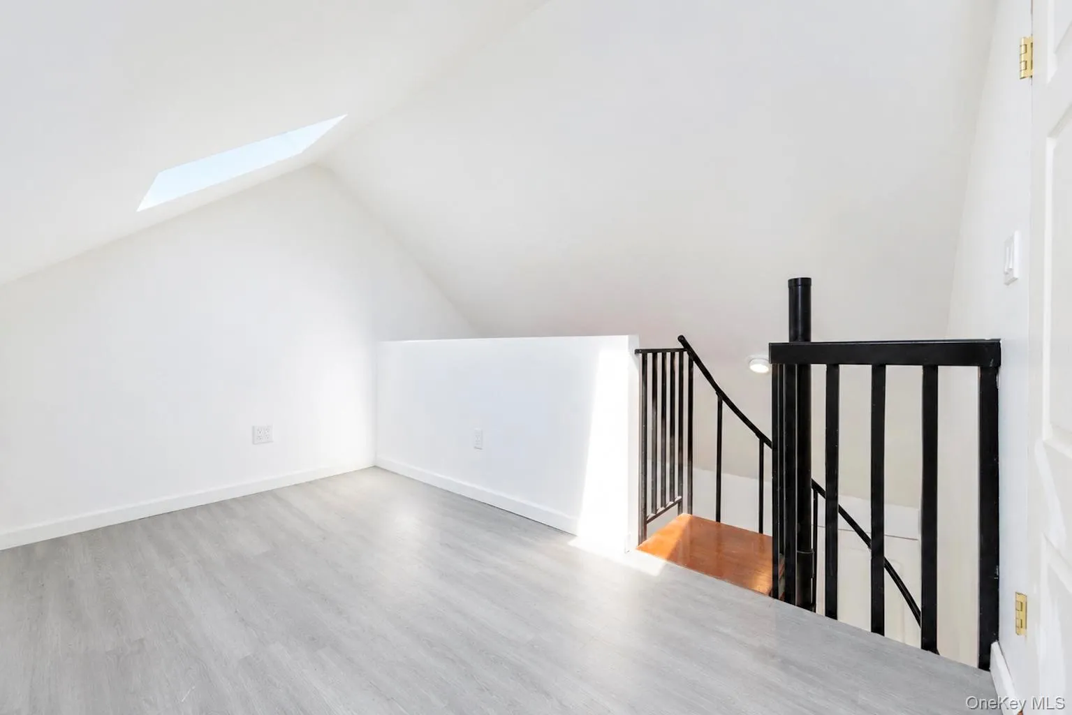 36 Fifty Acre Road, Smithtown, NY, 4 Bedrooms Bedrooms, 6 Rooms Rooms,2 BathroomsBathrooms,Residential,For Rent,Fifty Acre,0,1036685 36 Fifty Acre Road, Smithtown, NY, 4 Bedrooms Bedrooms, 6 Rooms Rooms,2 BathroomsBathrooms,Residential,For Rent,Fifty Acre,0,1036685