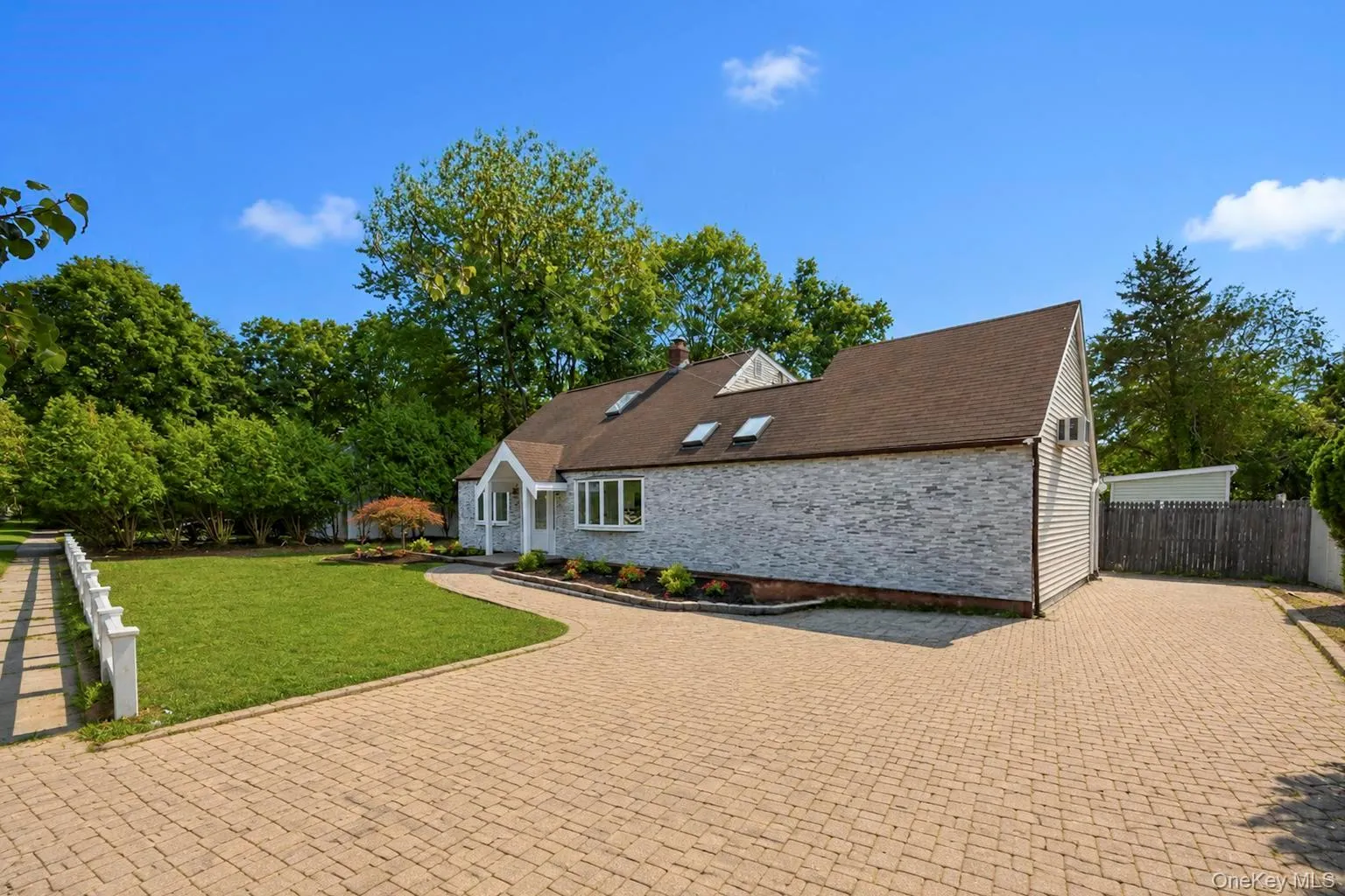 36 Fifty Acre Road, Smithtown, NY, 4 Bedrooms Bedrooms, 6 Rooms Rooms,2 BathroomsBathrooms,Residential,For Rent,Fifty Acre,0,1036685 36 Fifty Acre Road, Smithtown, NY, 4 Bedrooms Bedrooms, 6 Rooms Rooms,2 BathroomsBathrooms,Residential,For Rent,Fifty Acre,0,1036685