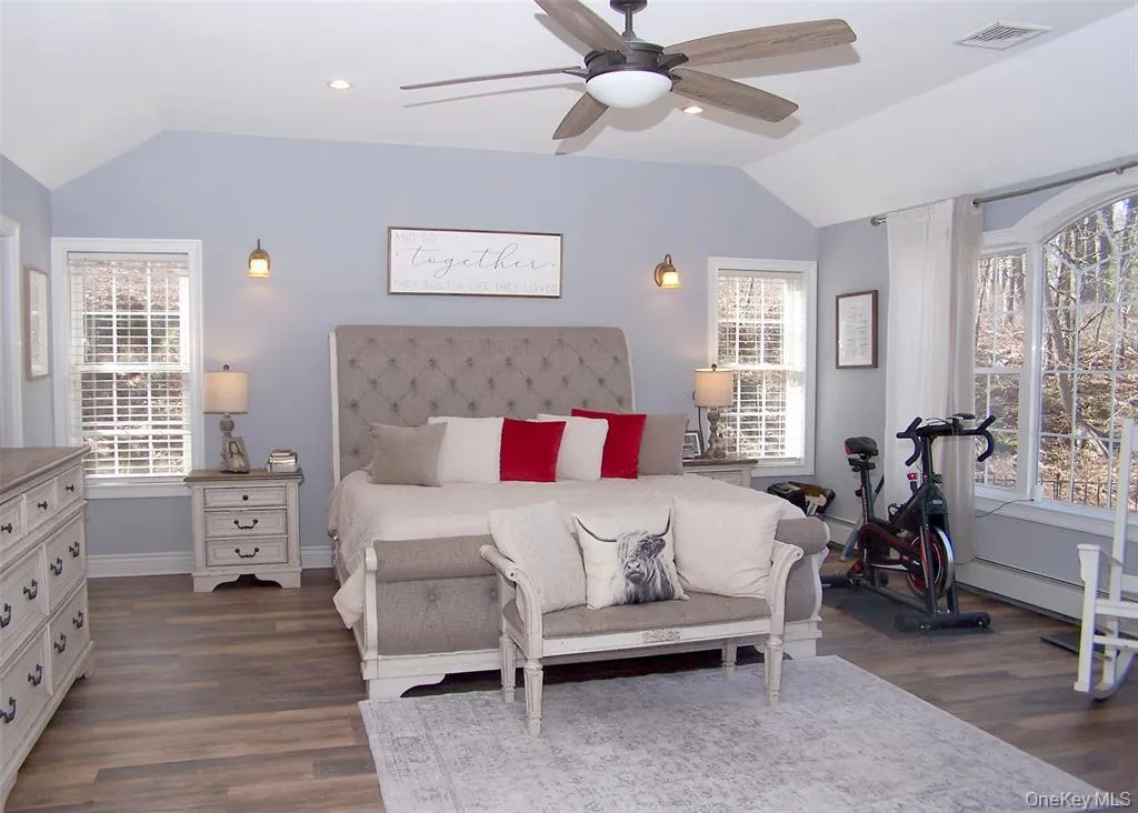 11 Doral Lane, Brookhaven, NY, 5 Bedrooms Bedrooms, 9 Rooms Rooms,3 BathroomsBathrooms,Residential,For Rent,Doral,0,1036687 11 Doral Lane, Brookhaven, NY, 5 Bedrooms Bedrooms, 9 Rooms Rooms,3 BathroomsBathrooms,Residential,For Rent,Doral,0,1036687