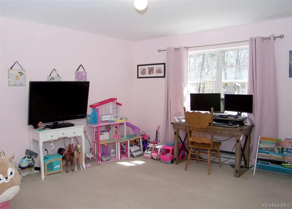 11 Doral Lane, Brookhaven, NY, 5 Bedrooms Bedrooms, 9 Rooms Rooms,3 BathroomsBathrooms,Residential,For Rent,Doral,0,1036687 11 Doral Lane, Brookhaven, NY, 5 Bedrooms Bedrooms, 9 Rooms Rooms,3 BathroomsBathrooms,Residential,For Rent,Doral,0,1036687