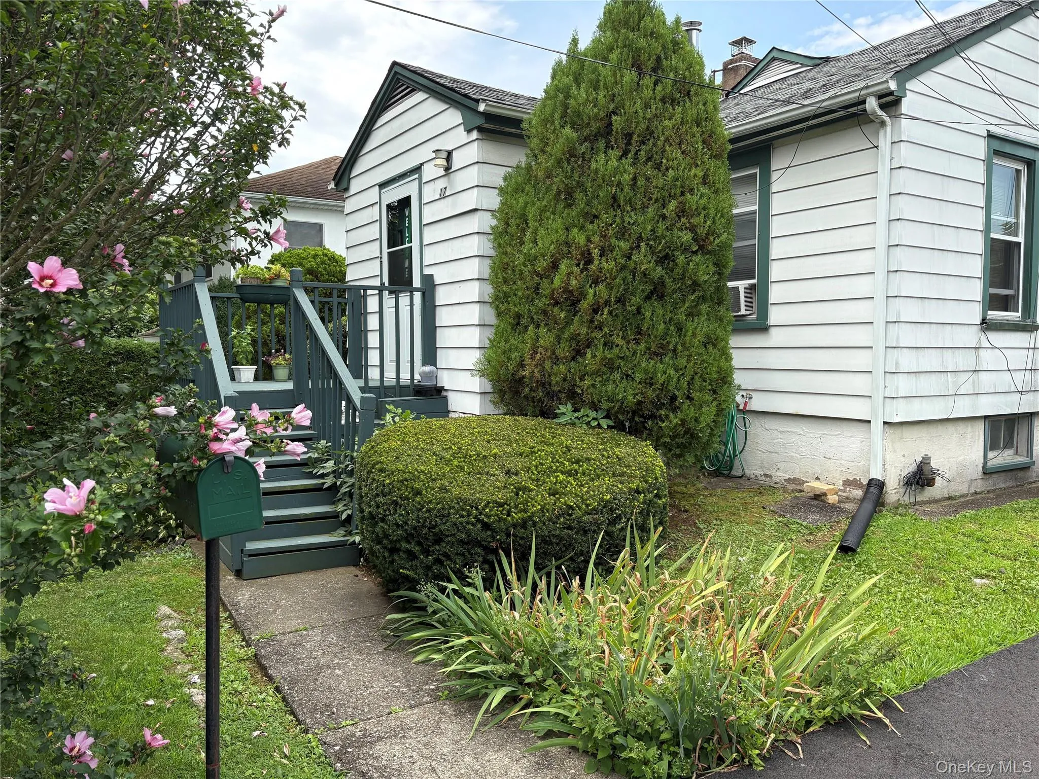 17 Sheridan Avenue, Ramapo, NY, 3 Bedrooms Bedrooms, 8 Rooms Rooms,2 BathroomsBathrooms,Residential,For Rent,Sheridan,0,1036693 17 Sheridan Avenue, Ramapo, NY, 3 Bedrooms Bedrooms, 8 Rooms Rooms,2 BathroomsBathrooms,Residential,For Rent,Sheridan,0,1036693