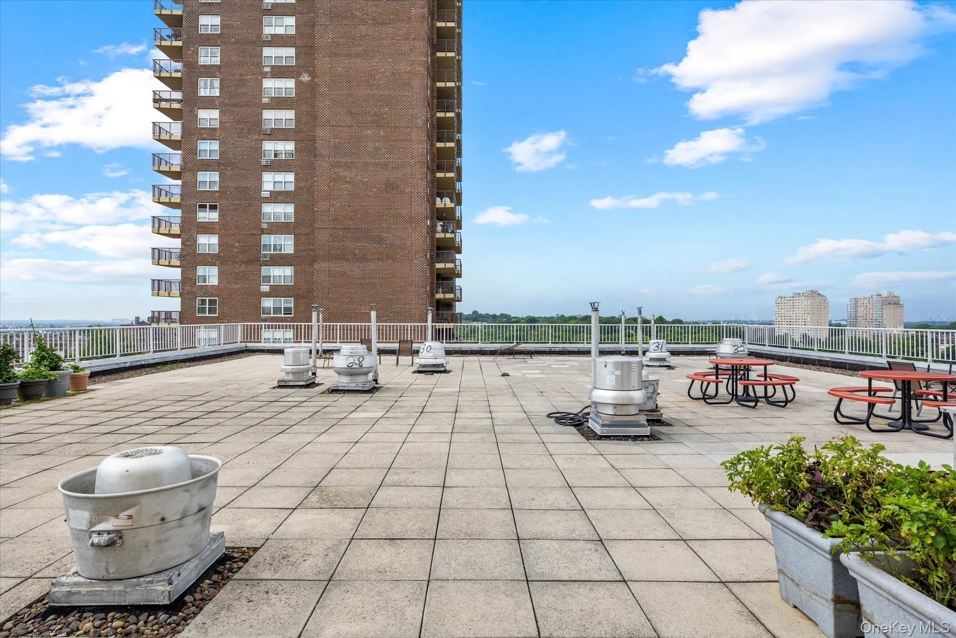 125-10 Queens Boulevard, New York, NY, 1 Bedroom Bedrooms, 4 Rooms Rooms,1 BathroomBathrooms,Residential,For Rent,Queens,0,1036694 125-10 Queens Boulevard, New York, NY, 1 Bedroom Bedrooms, 4 Rooms Rooms,1 BathroomBathrooms,Residential,For Rent,Queens,0,1036694