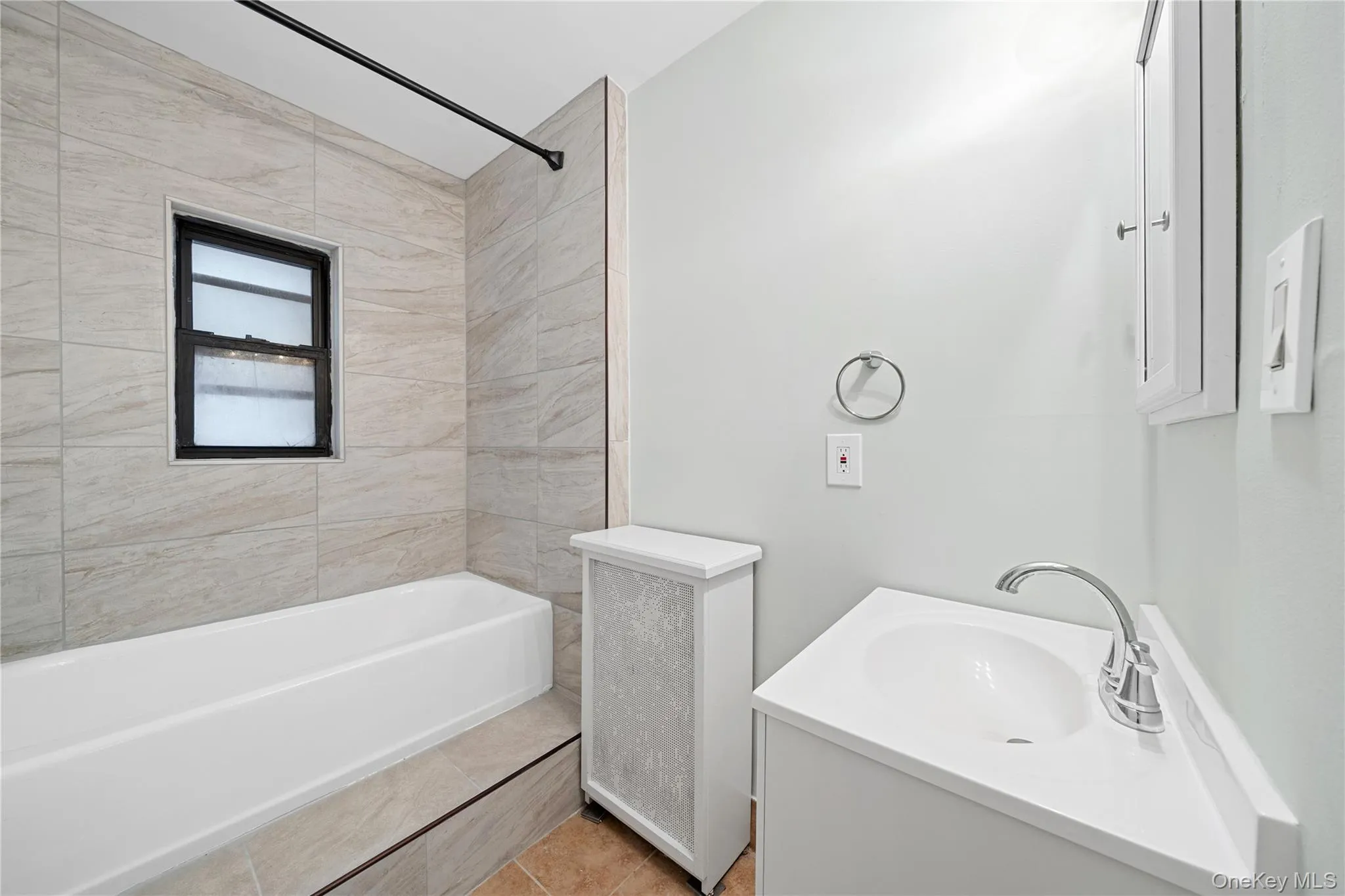 240 Halstead Avenue, Harrison, NY, 1 Bedroom Bedrooms, 4 Rooms Rooms,1 BathroomBathrooms,Residential Lease,For Rent,Halstead Avenue,0,1036699 240 Halstead Avenue, Harrison, NY, 1 Bedroom Bedrooms, 4 Rooms Rooms,1 BathroomBathrooms,Residential Lease,For Rent,Halstead Avenue,0,1036699