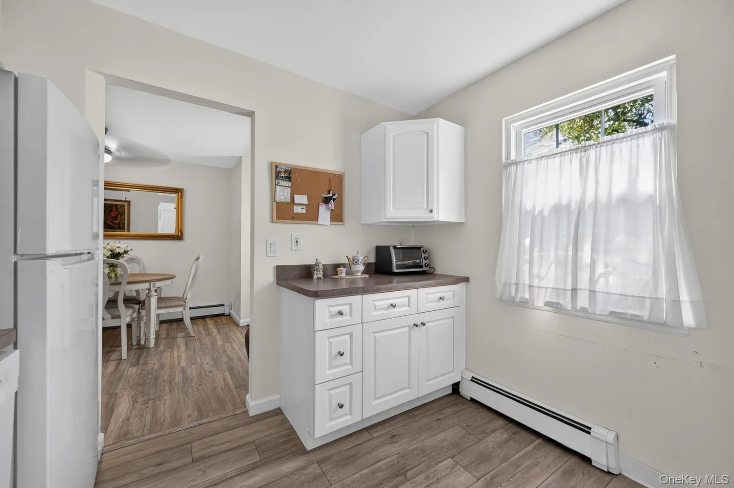 2 Anchorage, Oyster Bay, NY, 1 Bedroom Bedrooms, 4 Rooms Rooms,1 BathroomBathrooms,Residential,For Rent,Anchorage,0,1036702 2 Anchorage, Oyster Bay, NY, 1 Bedroom Bedrooms, 4 Rooms Rooms,1 BathroomBathrooms,Residential,For Rent,Anchorage,0,1036702