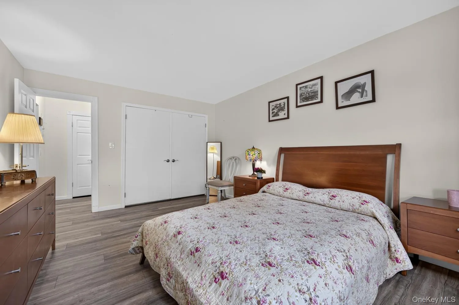 2 Anchorage, Oyster Bay, NY, 1 Bedroom Bedrooms, 4 Rooms Rooms,1 BathroomBathrooms,Residential,For Rent,Anchorage,0,1036702 2 Anchorage, Oyster Bay, NY, 1 Bedroom Bedrooms, 4 Rooms Rooms,1 BathroomBathrooms,Residential,For Rent,Anchorage,0,1036702
