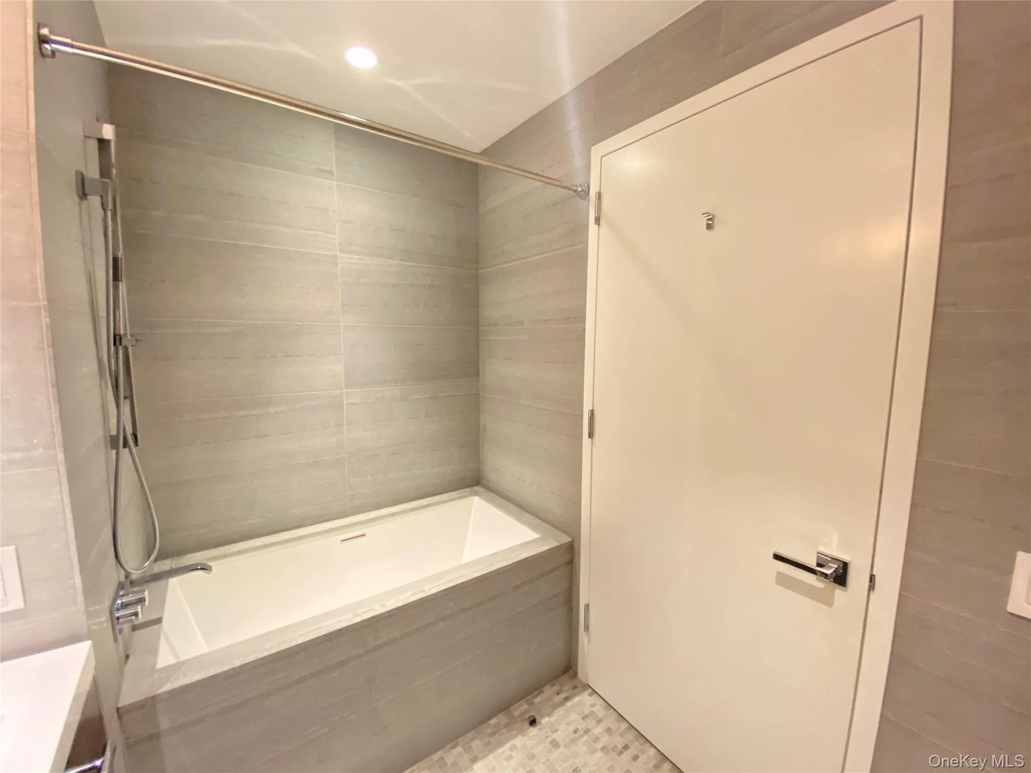 252 South Street, New York, NY, 1 Bedroom Bedrooms, 3 Rooms Rooms,1 BathroomBathrooms,Residential,For Rent,South,0,1036703 252 South Street, New York, NY, 1 Bedroom Bedrooms, 3 Rooms Rooms,1 BathroomBathrooms,Residential,For Rent,South,0,1036703