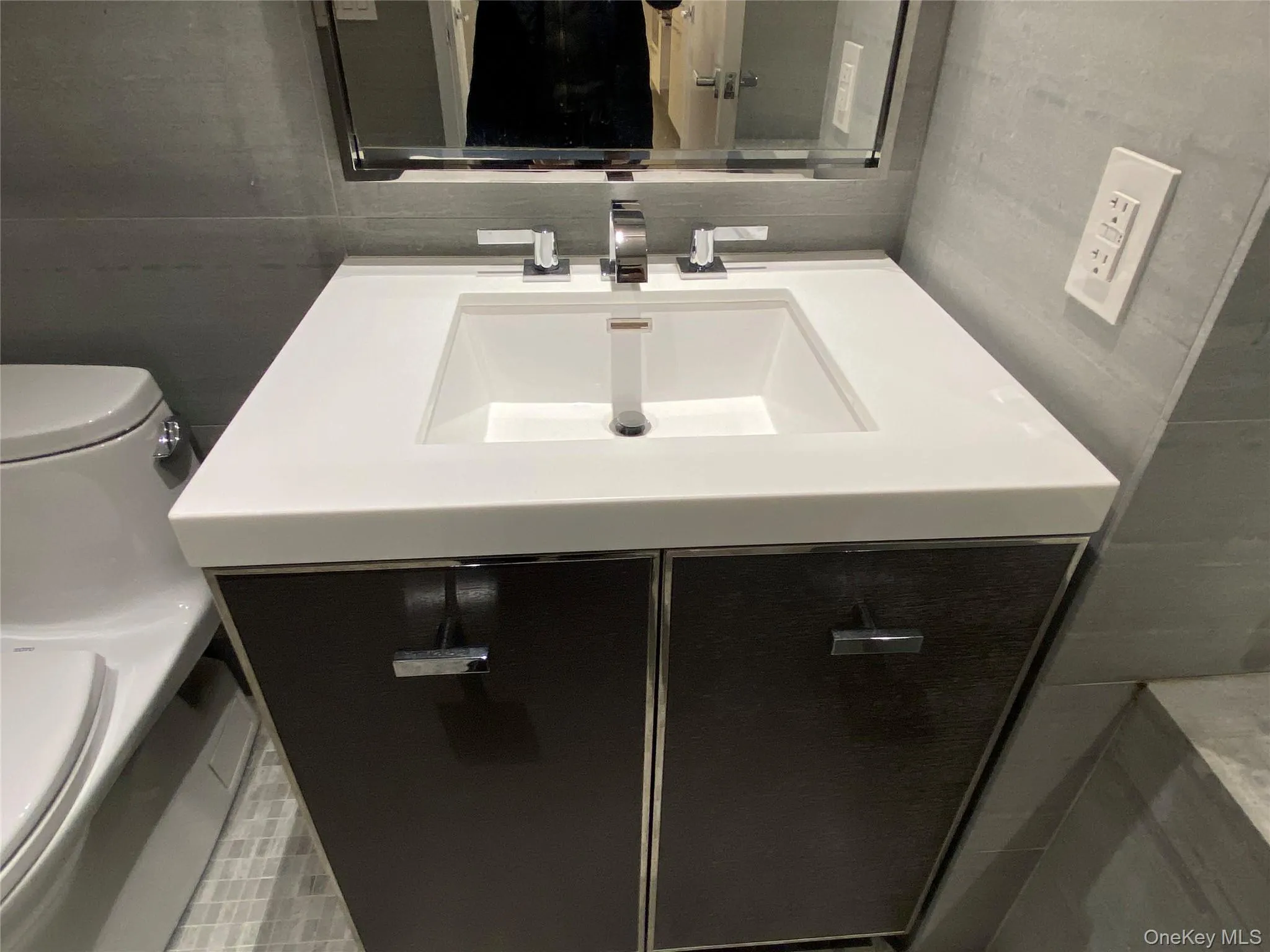 252 South Street, New York, NY, 1 Bedroom Bedrooms, 3 Rooms Rooms,1 BathroomBathrooms,Residential,For Rent,South,0,1036703 252 South Street, New York, NY, 1 Bedroom Bedrooms, 3 Rooms Rooms,1 BathroomBathrooms,Residential,For Rent,South,0,1036703