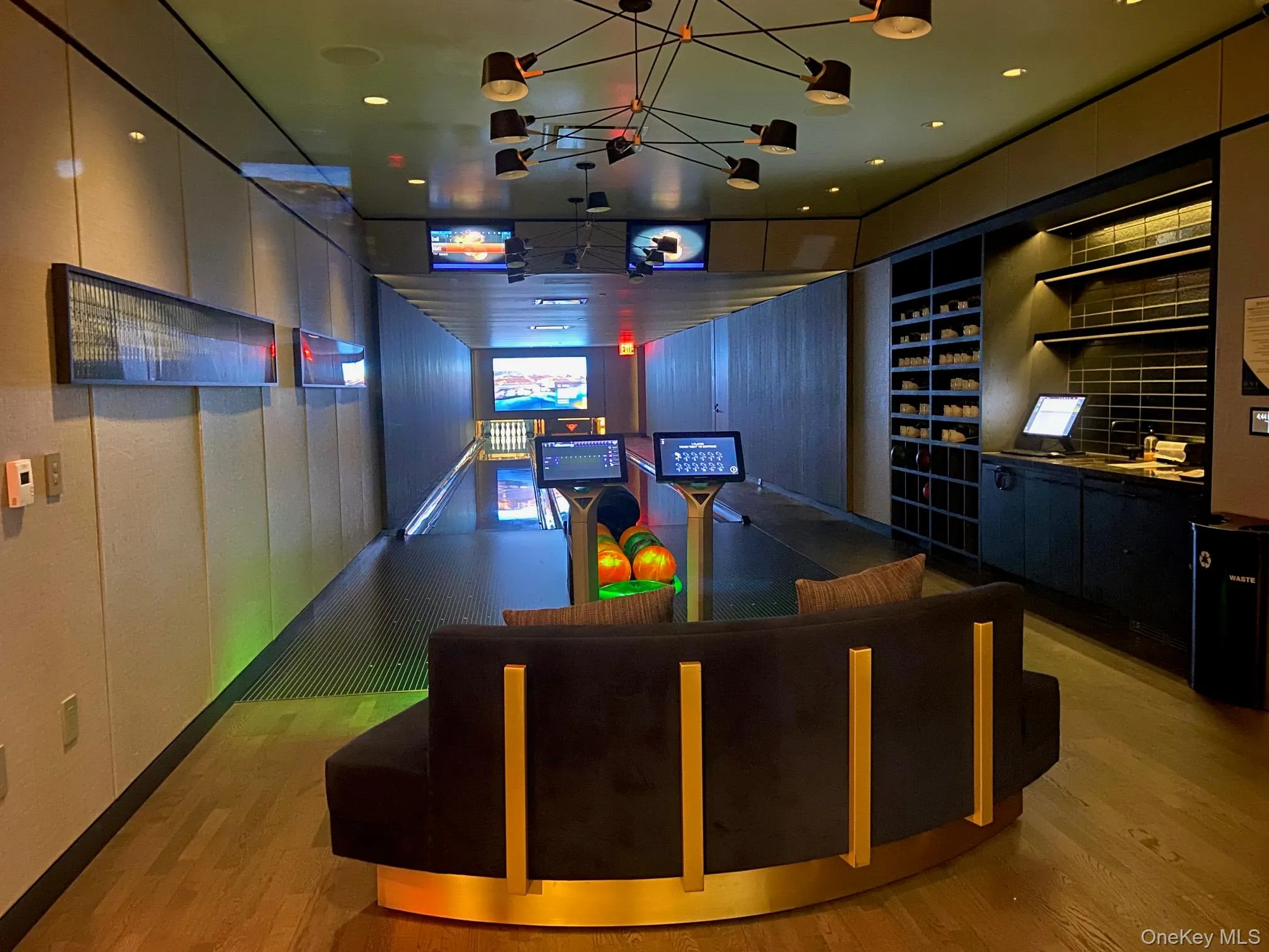 252 South Street, New York, NY, 1 Bedroom Bedrooms, 3 Rooms Rooms,1 BathroomBathrooms,Residential,For Rent,South,0,1036703 252 South Street, New York, NY, 1 Bedroom Bedrooms, 3 Rooms Rooms,1 BathroomBathrooms,Residential,For Rent,South,0,1036703