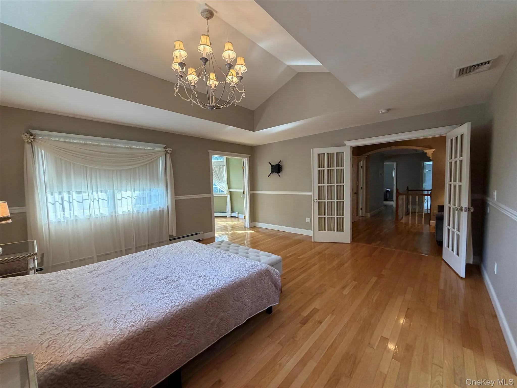 24 Arlington Avenue, Smithtown, NY, 4 Bedrooms Bedrooms, 10 Rooms Rooms,2 BathroomsBathrooms,Residential Lease,For Rent,Arlington,0,1036704 24 Arlington Avenue, Smithtown, NY, 4 Bedrooms Bedrooms, 10 Rooms Rooms,2 BathroomsBathrooms,Residential Lease,For Rent,Arlington,0,1036704
