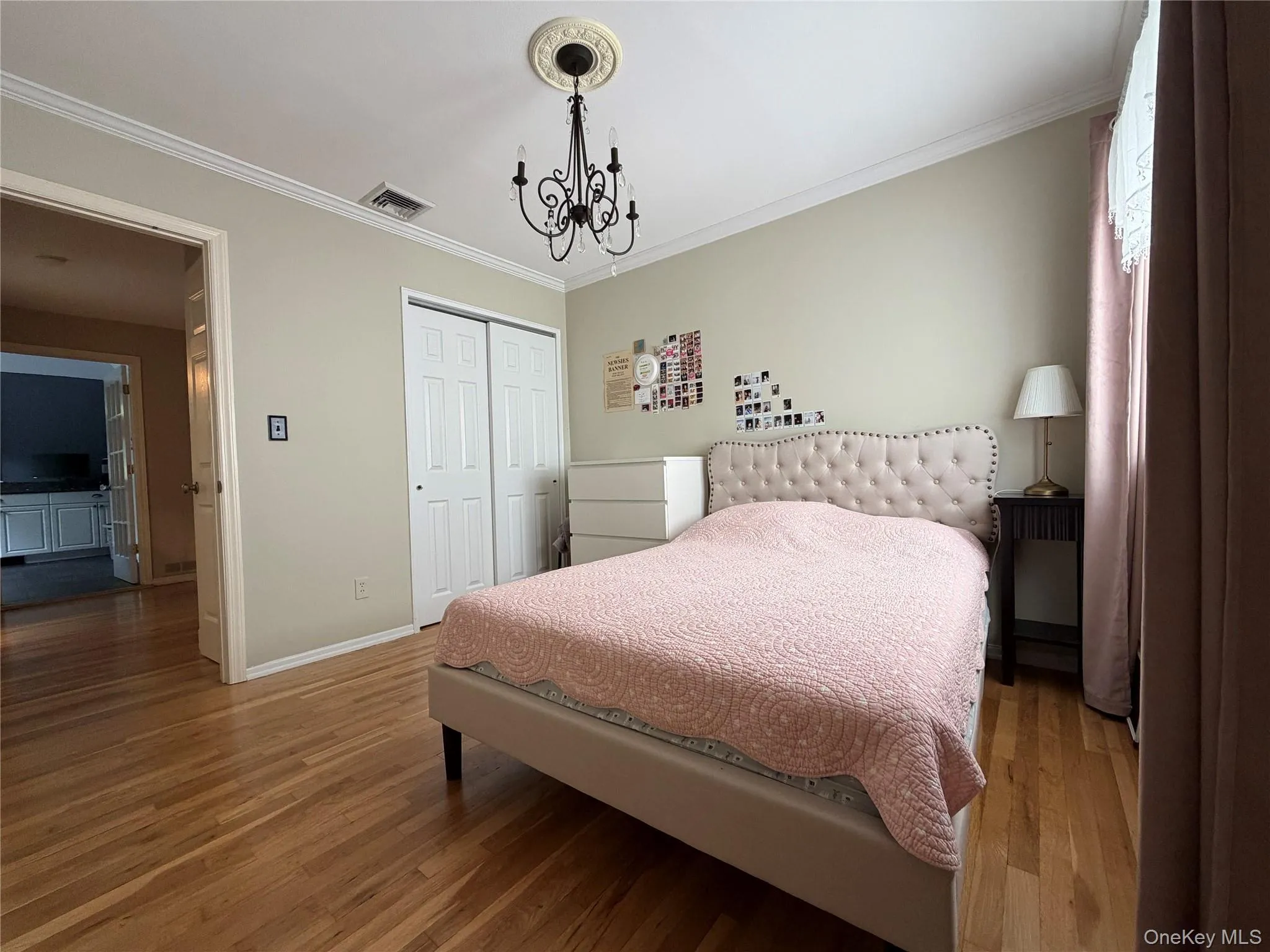 24 Arlington Avenue, Smithtown, NY, 4 Bedrooms Bedrooms, 10 Rooms Rooms,2 BathroomsBathrooms,Residential Lease,For Rent,Arlington,0,1036704 24 Arlington Avenue, Smithtown, NY, 4 Bedrooms Bedrooms, 10 Rooms Rooms,2 BathroomsBathrooms,Residential Lease,For Rent,Arlington,0,1036704