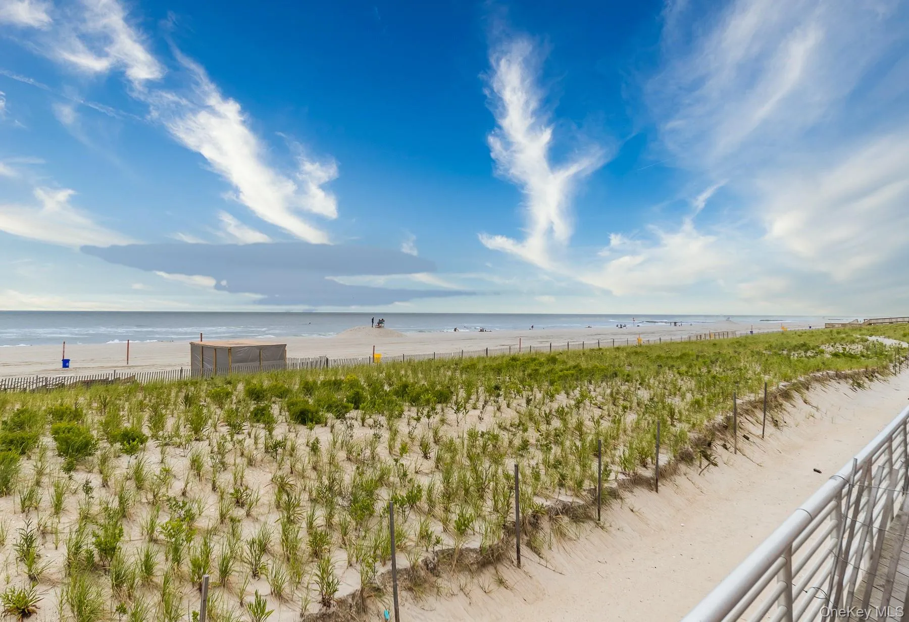 Directly on Long Beach's famous white sand beaches Directly on Long Beach's famous white sand beaches
