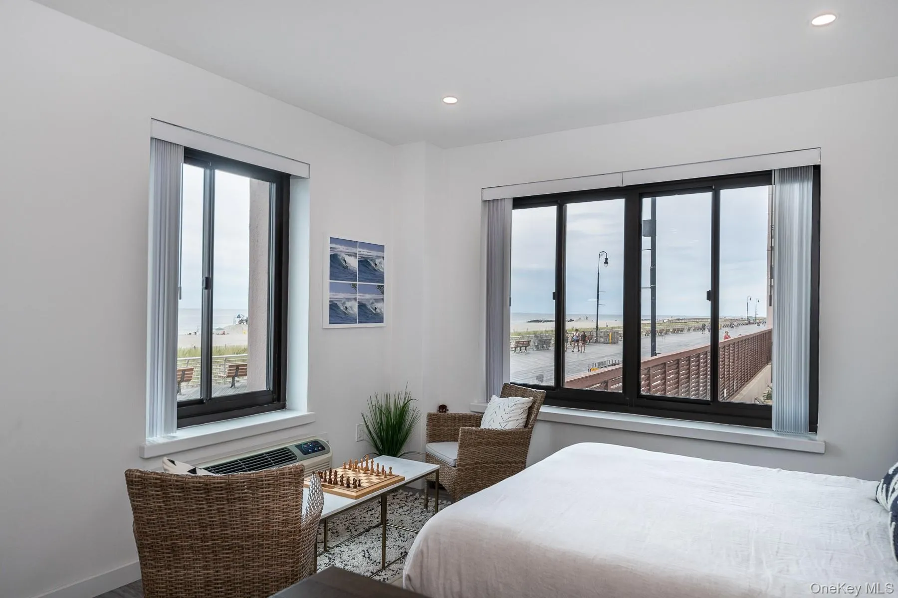 Oceanfront bedroom Oceanfront bedroom