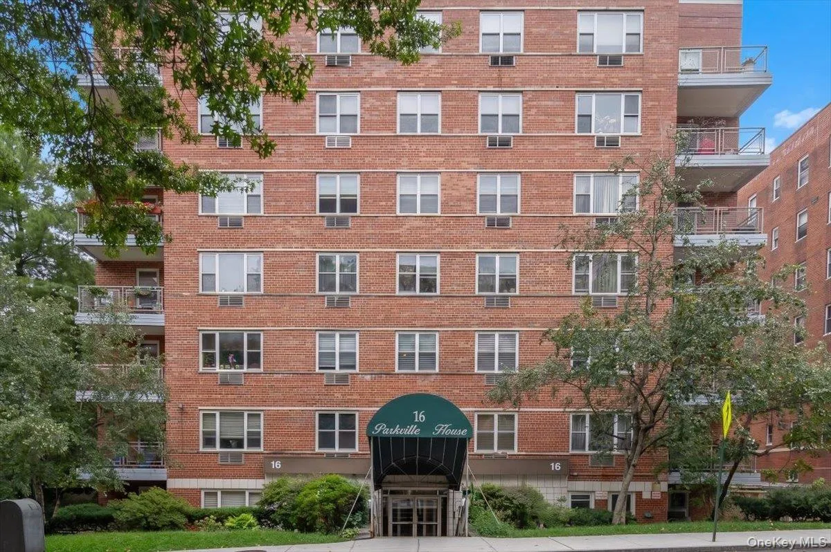 16 Lake Street, White Plains, NY, 1 Bedroom Bedrooms, 4 Rooms Rooms,1 BathroomBathrooms,Residential,For Rent,Lake,0,1036708 16 Lake Street, White Plains, NY, 1 Bedroom Bedrooms, 4 Rooms Rooms,1 BathroomBathrooms,Residential,For Rent,Lake,0,1036708