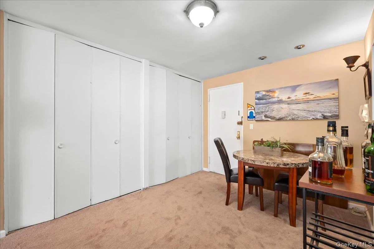 16 Lake Street, White Plains, NY, 1 Bedroom Bedrooms, 4 Rooms Rooms,1 BathroomBathrooms,Residential,For Rent,Lake,0,1036708 16 Lake Street, White Plains, NY, 1 Bedroom Bedrooms, 4 Rooms Rooms,1 BathroomBathrooms,Residential,For Rent,Lake,0,1036708