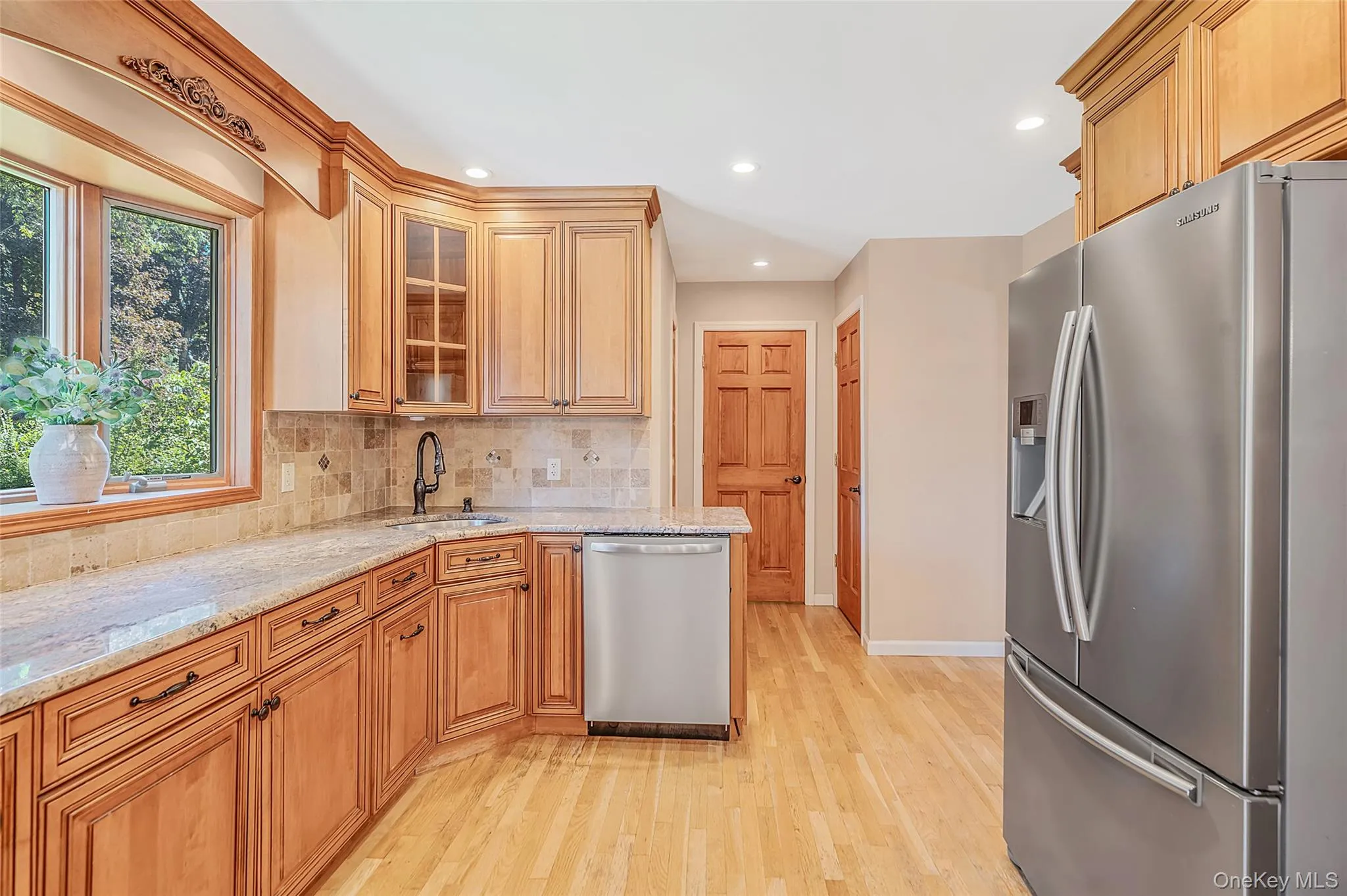 10 Foothill Lane, Smithtown, NY, 4 Bedrooms Bedrooms, 7 Rooms Rooms,2 BathroomsBathrooms,Residential,For Rent,Foothill,0,1036711 10 Foothill Lane, Smithtown, NY, 4 Bedrooms Bedrooms, 7 Rooms Rooms,2 BathroomsBathrooms,Residential,For Rent,Foothill,0,1036711
