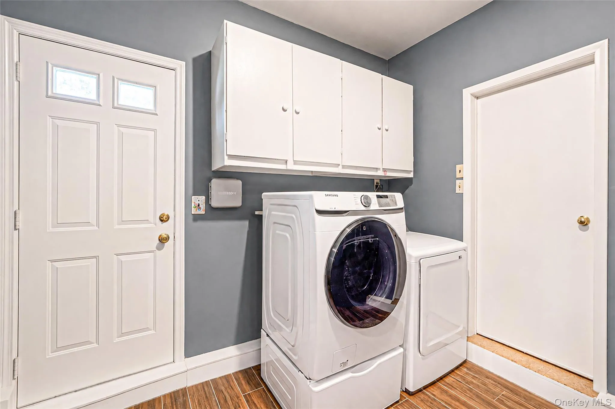 10 Foothill Lane, Smithtown, NY, 4 Bedrooms Bedrooms, 7 Rooms Rooms,2 BathroomsBathrooms,Residential,For Rent,Foothill,0,1036711 10 Foothill Lane, Smithtown, NY, 4 Bedrooms Bedrooms, 7 Rooms Rooms,2 BathroomsBathrooms,Residential,For Rent,Foothill,0,1036711