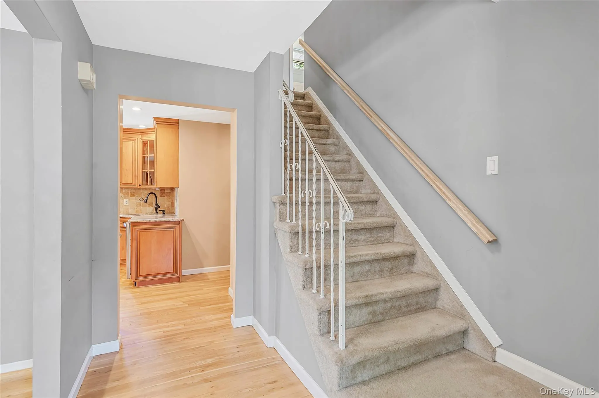 10 Foothill Lane, Smithtown, NY, 4 Bedrooms Bedrooms, 7 Rooms Rooms,2 BathroomsBathrooms,Residential,For Rent,Foothill,0,1036711 10 Foothill Lane, Smithtown, NY, 4 Bedrooms Bedrooms, 7 Rooms Rooms,2 BathroomsBathrooms,Residential,For Rent,Foothill,0,1036711