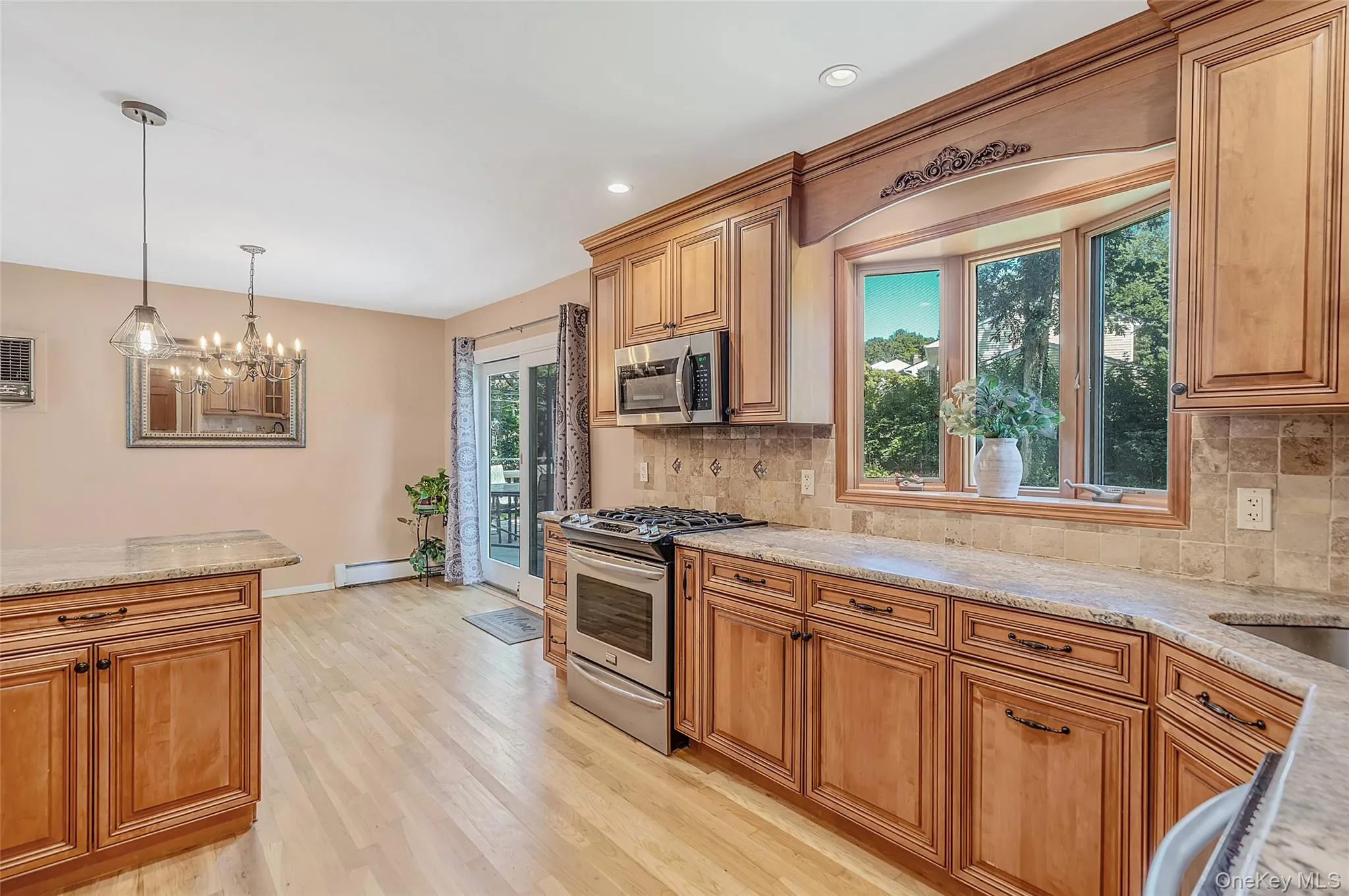 10 Foothill Lane, Smithtown, NY, 4 Bedrooms Bedrooms, 7 Rooms Rooms,2 BathroomsBathrooms,Residential,For Rent,Foothill,0,1036711 10 Foothill Lane, Smithtown, NY, 4 Bedrooms Bedrooms, 7 Rooms Rooms,2 BathroomsBathrooms,Residential,For Rent,Foothill,0,1036711