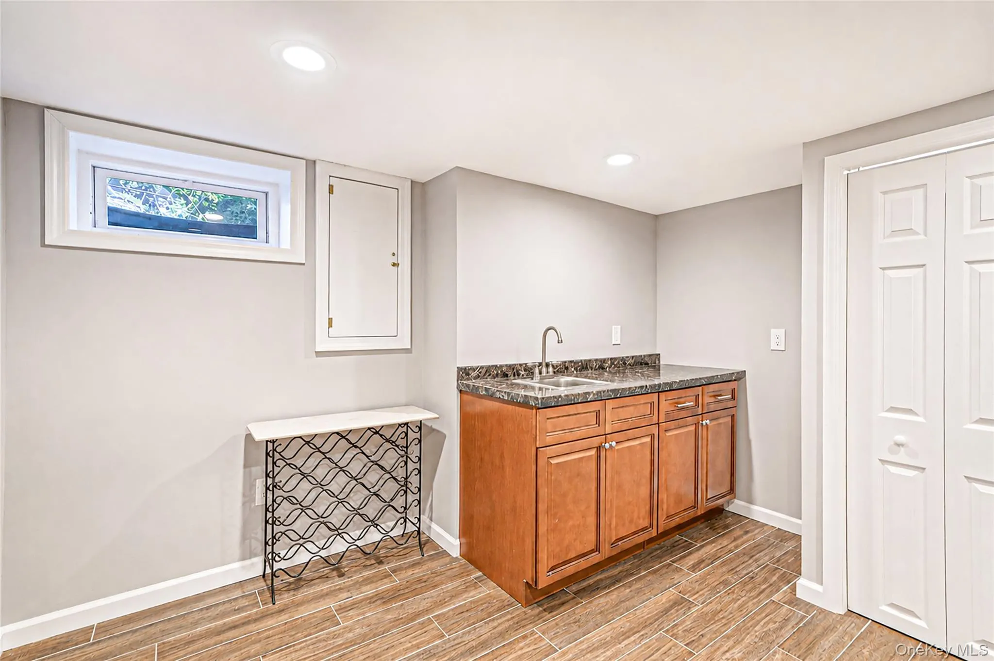 10 Foothill Lane, Smithtown, NY, 4 Bedrooms Bedrooms, 7 Rooms Rooms,2 BathroomsBathrooms,Residential,For Rent,Foothill,0,1036711 10 Foothill Lane, Smithtown, NY, 4 Bedrooms Bedrooms, 7 Rooms Rooms,2 BathroomsBathrooms,Residential,For Rent,Foothill,0,1036711