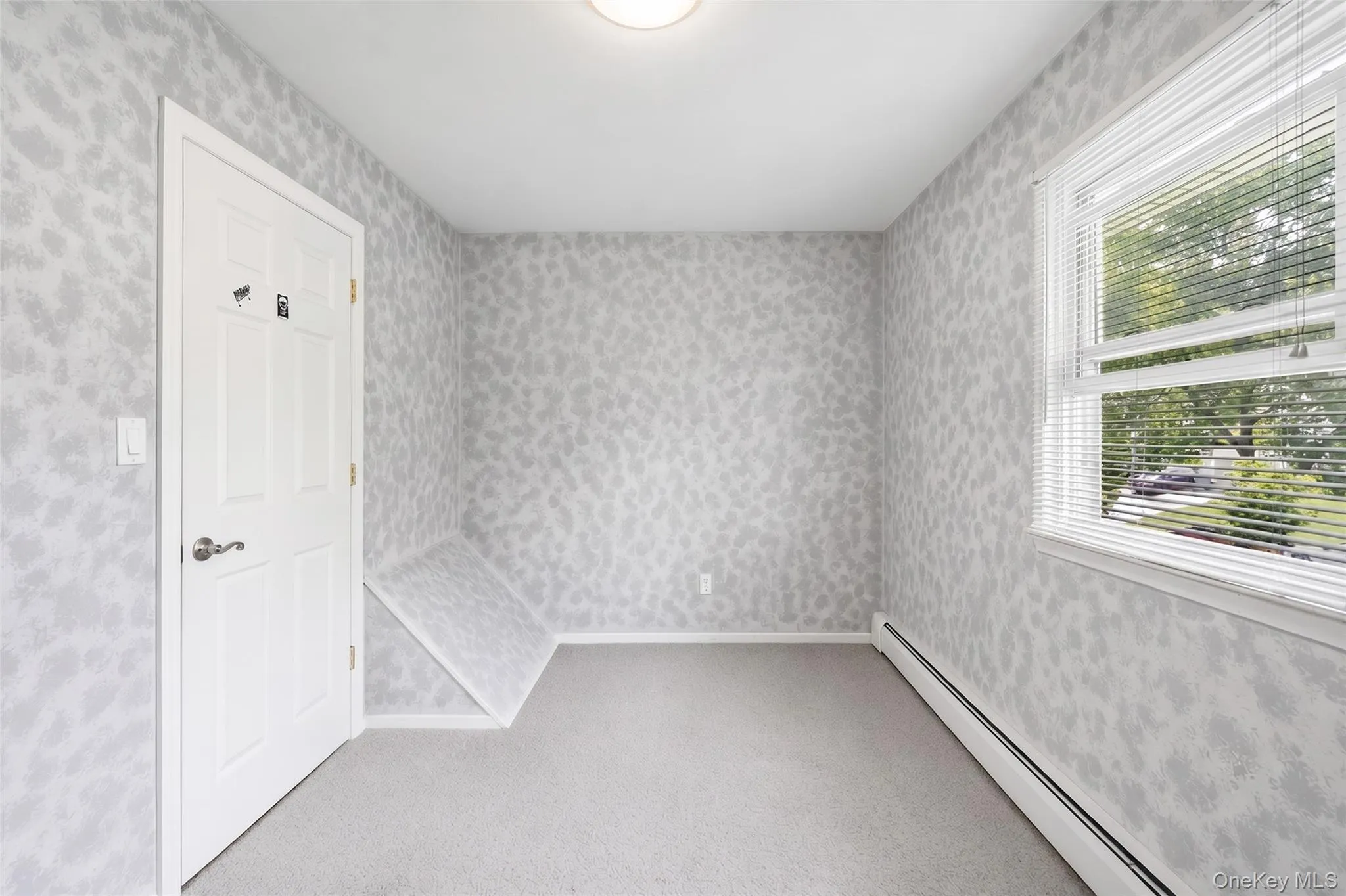 10 Foothill Lane, Smithtown, NY, 4 Bedrooms Bedrooms, 7 Rooms Rooms,2 BathroomsBathrooms,Residential,For Rent,Foothill,0,1036711 10 Foothill Lane, Smithtown, NY, 4 Bedrooms Bedrooms, 7 Rooms Rooms,2 BathroomsBathrooms,Residential,For Rent,Foothill,0,1036711