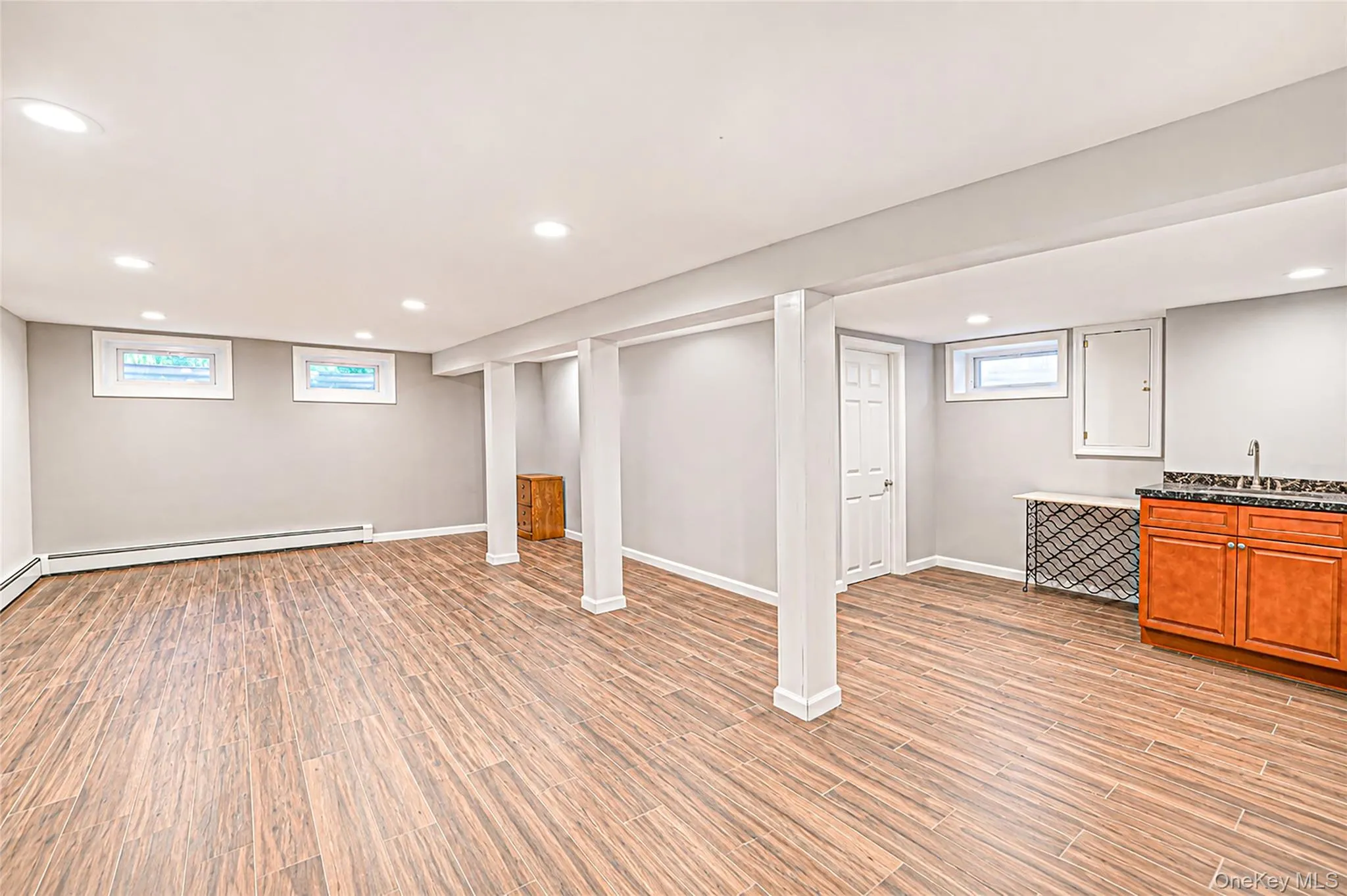 10 Foothill Lane, Smithtown, NY, 4 Bedrooms Bedrooms, 7 Rooms Rooms,2 BathroomsBathrooms,Residential,For Rent,Foothill,0,1036711 10 Foothill Lane, Smithtown, NY, 4 Bedrooms Bedrooms, 7 Rooms Rooms,2 BathroomsBathrooms,Residential,For Rent,Foothill,0,1036711