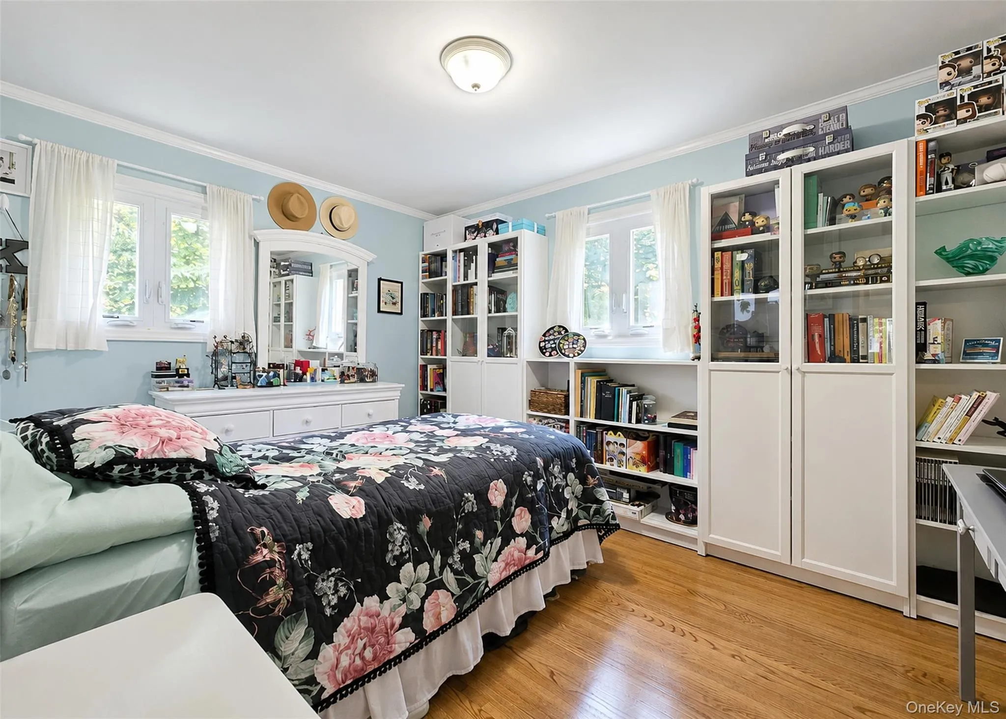 crown molding and hardwood floor crown molding and hardwood floor