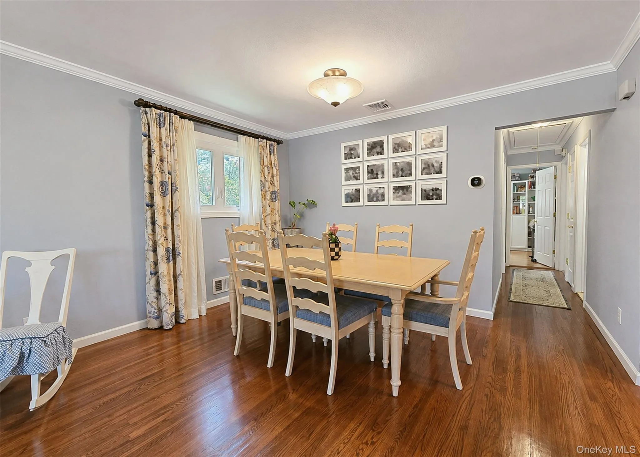 Hardwood floors Hardwood floors