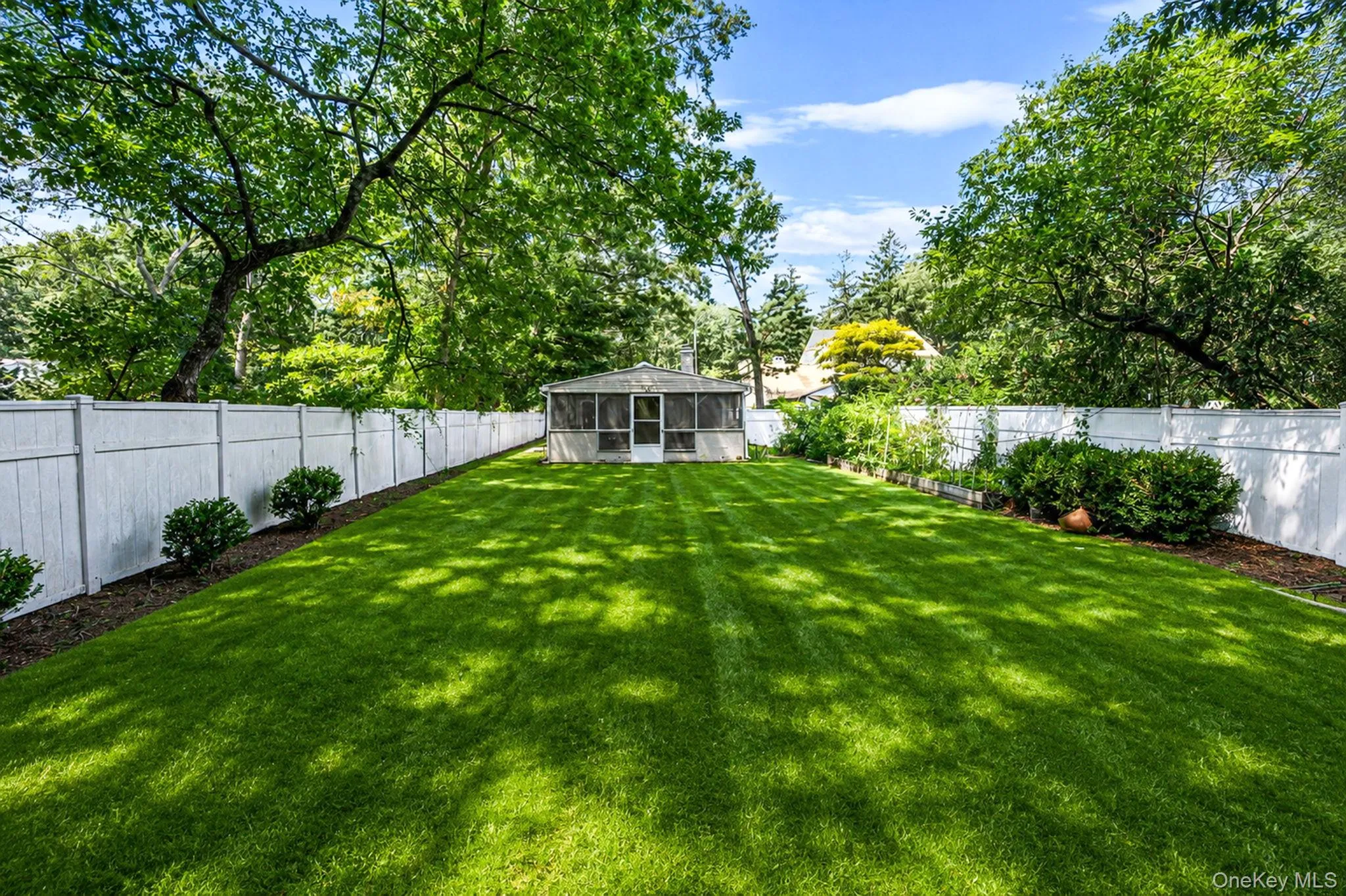 125 Wood Road, Brookhaven, NY, 3 Bedrooms Bedrooms, 7 Rooms Rooms,1 BathroomBathrooms,Residential,For Rent,Wood,0,1036715 125 Wood Road, Brookhaven, NY, 3 Bedrooms Bedrooms, 7 Rooms Rooms,1 BathroomBathrooms,Residential,For Rent,Wood,0,1036715
