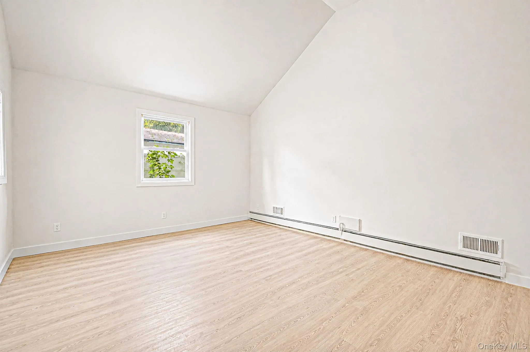 125 Wood Road, Brookhaven, NY, 3 Bedrooms Bedrooms, 7 Rooms Rooms,1 BathroomBathrooms,Residential,For Rent,Wood,0,1036715 125 Wood Road, Brookhaven, NY, 3 Bedrooms Bedrooms, 7 Rooms Rooms,1 BathroomBathrooms,Residential,For Rent,Wood,0,1036715