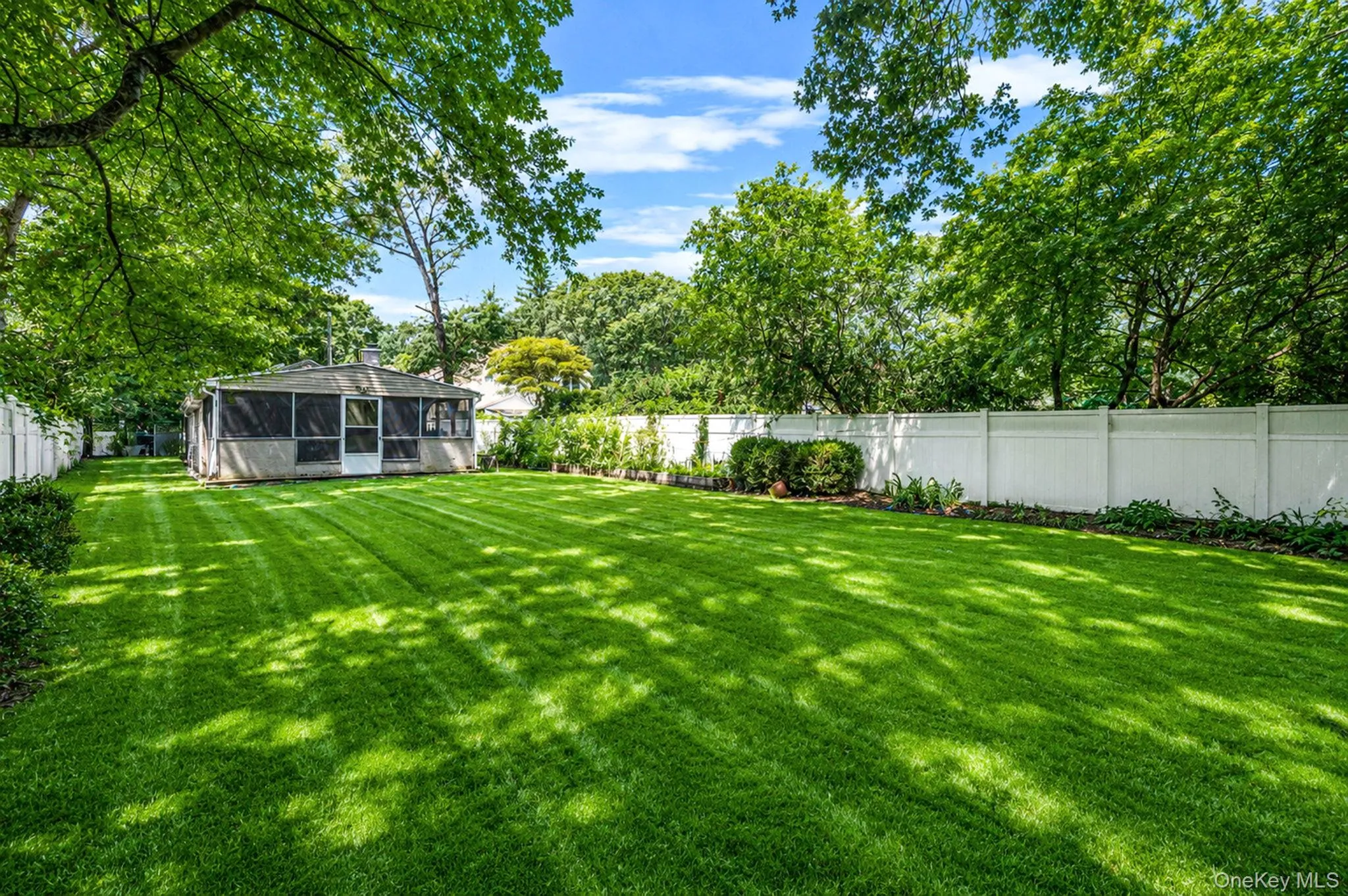125 Wood Road, Brookhaven, NY, 3 Bedrooms Bedrooms, 7 Rooms Rooms,1 BathroomBathrooms,Residential,For Rent,Wood,0,1036715 125 Wood Road, Brookhaven, NY, 3 Bedrooms Bedrooms, 7 Rooms Rooms,1 BathroomBathrooms,Residential,For Rent,Wood,0,1036715