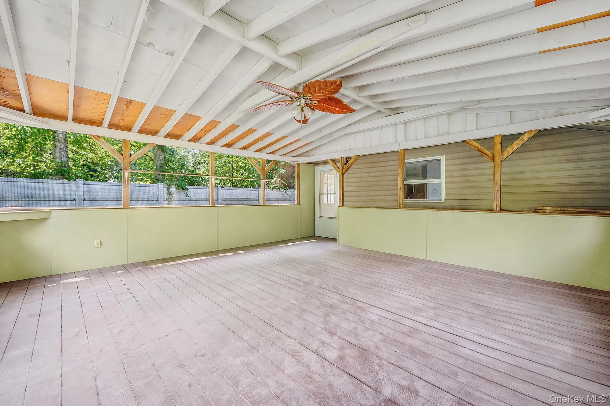 125 Wood Road, Brookhaven, NY, 3 Bedrooms Bedrooms, 7 Rooms Rooms,1 BathroomBathrooms,Residential,For Rent,Wood,0,1036715 125 Wood Road, Brookhaven, NY, 3 Bedrooms Bedrooms, 7 Rooms Rooms,1 BathroomBathrooms,Residential,For Rent,Wood,0,1036715