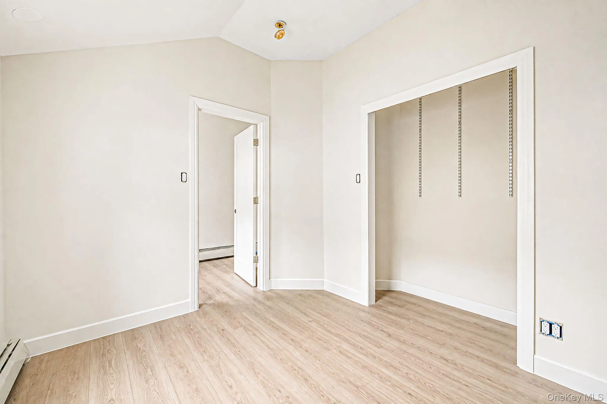 125 Wood Road, Brookhaven, NY, 3 Bedrooms Bedrooms, 7 Rooms Rooms,1 BathroomBathrooms,Residential,For Rent,Wood,0,1036715 125 Wood Road, Brookhaven, NY, 3 Bedrooms Bedrooms, 7 Rooms Rooms,1 BathroomBathrooms,Residential,For Rent,Wood,0,1036715