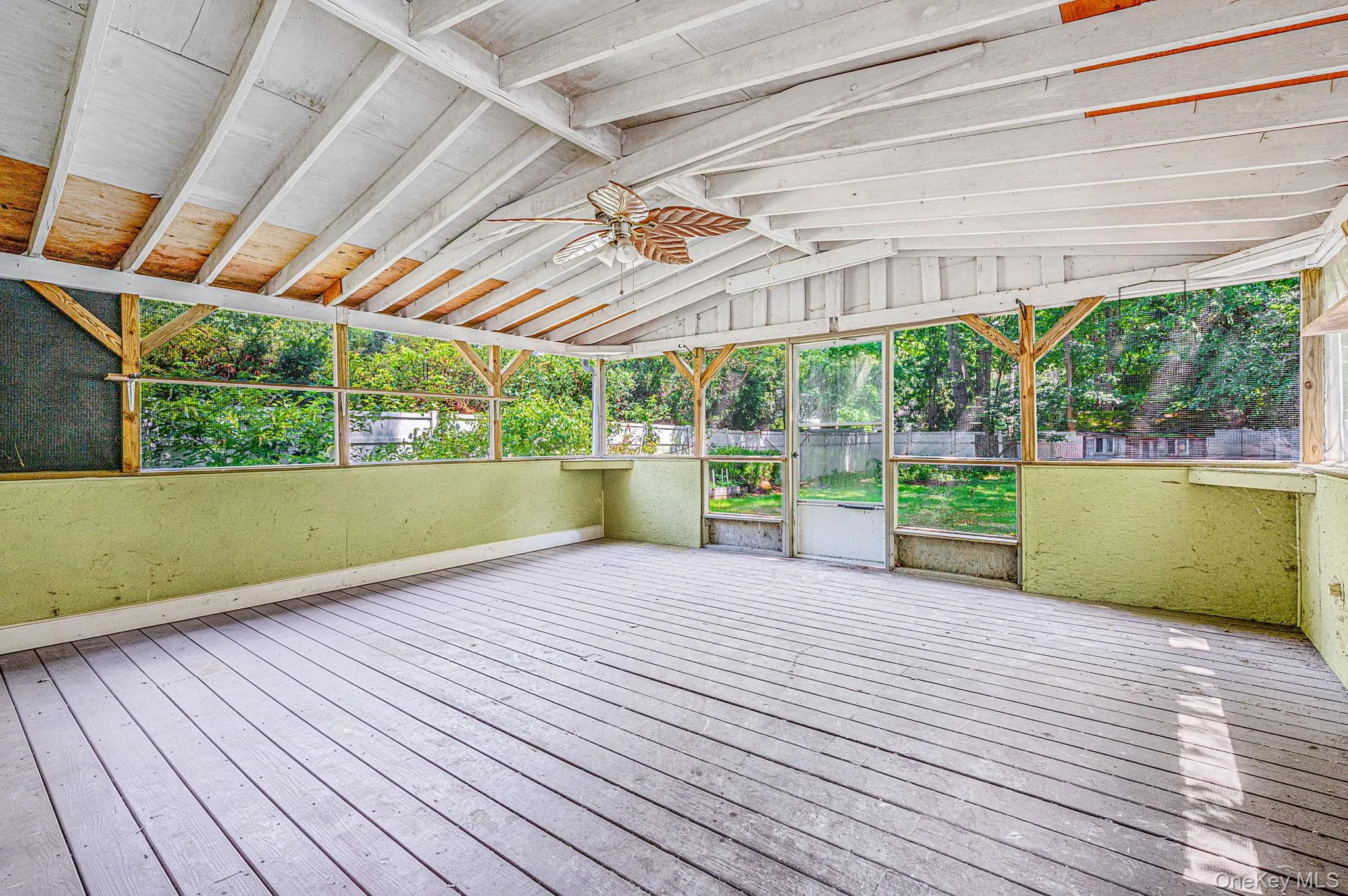 125 Wood Road, Brookhaven, NY, 3 Bedrooms Bedrooms, 7 Rooms Rooms,1 BathroomBathrooms,Residential,For Rent,Wood,0,1036715 125 Wood Road, Brookhaven, NY, 3 Bedrooms Bedrooms, 7 Rooms Rooms,1 BathroomBathrooms,Residential,For Rent,Wood,0,1036715