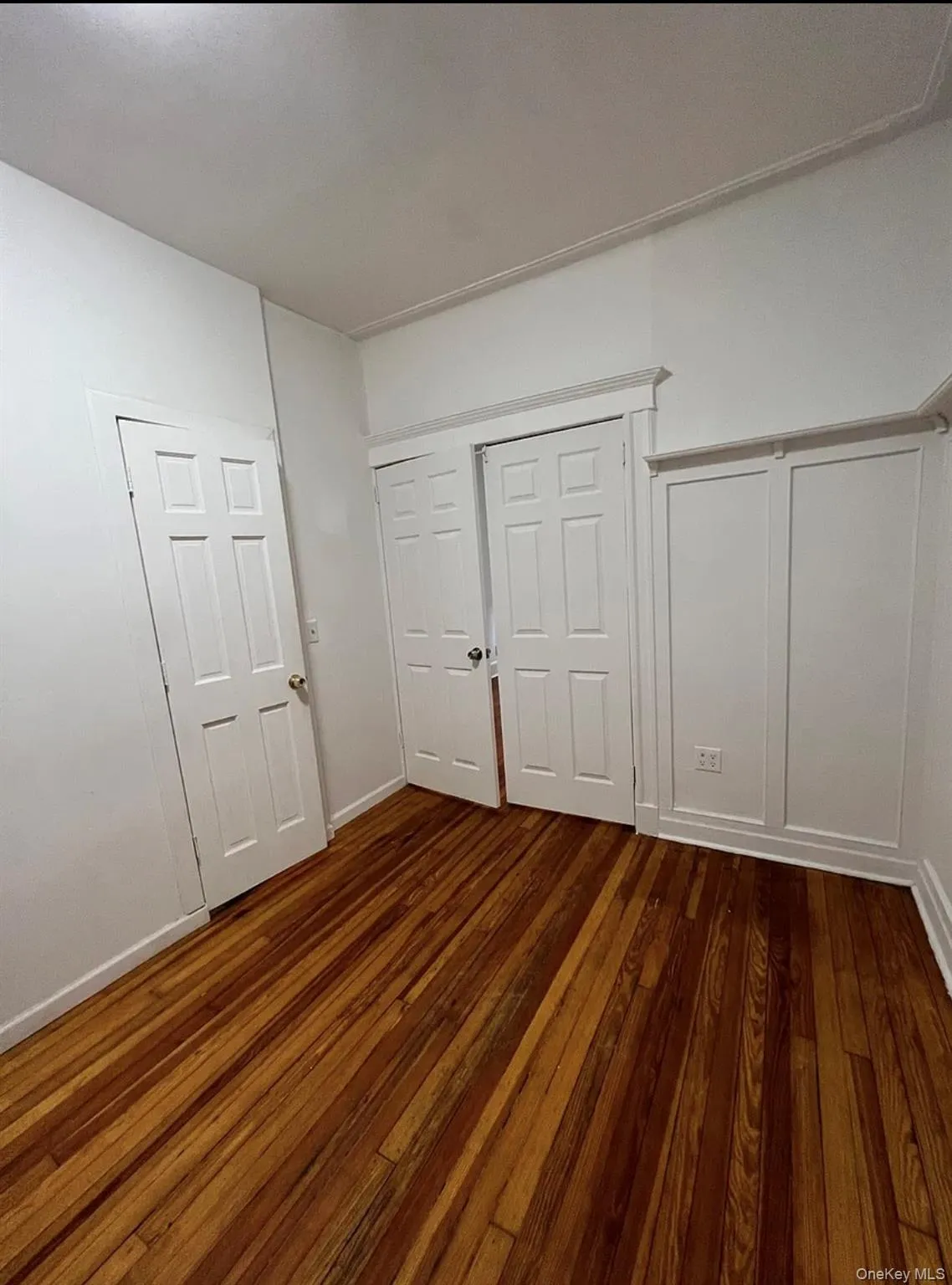 10713 Northern Boulevard, New York, NY, 4 Bedrooms Bedrooms, 6 Rooms Rooms,1 BathroomBathrooms,Residential Lease,For Rent,Northern,0,1036716 10713 Northern Boulevard, New York, NY, 4 Bedrooms Bedrooms, 6 Rooms Rooms,1 BathroomBathrooms,Residential Lease,For Rent,Northern,0,1036716