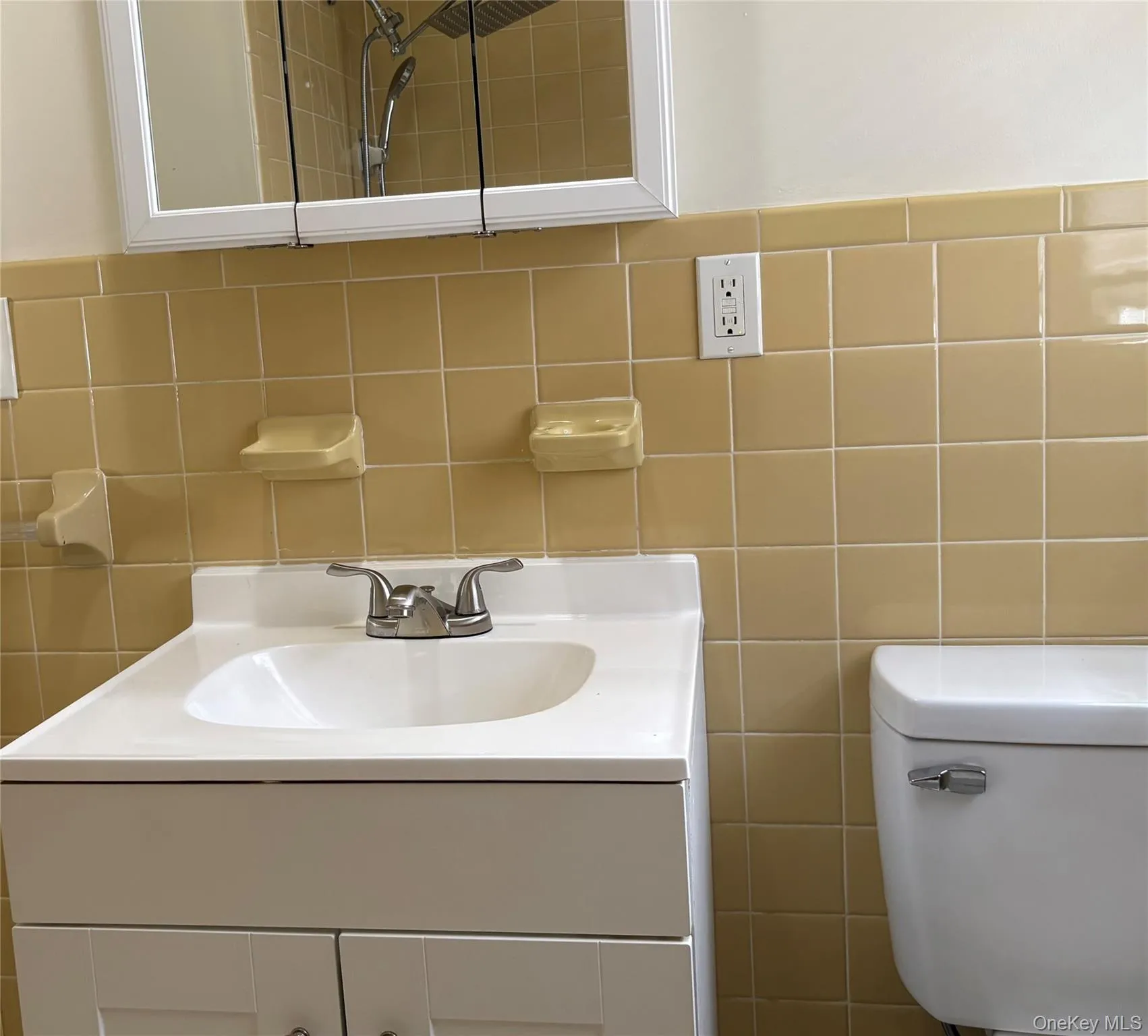 193 Central Highway, Stony Point, NY, 1 Bedroom Bedrooms, 4 Rooms Rooms,1 BathroomBathrooms,Residential Lease,For Rent,Central,0,1036718 193 Central Highway, Stony Point, NY, 1 Bedroom Bedrooms, 4 Rooms Rooms,1 BathroomBathrooms,Residential Lease,For Rent,Central,0,1036718