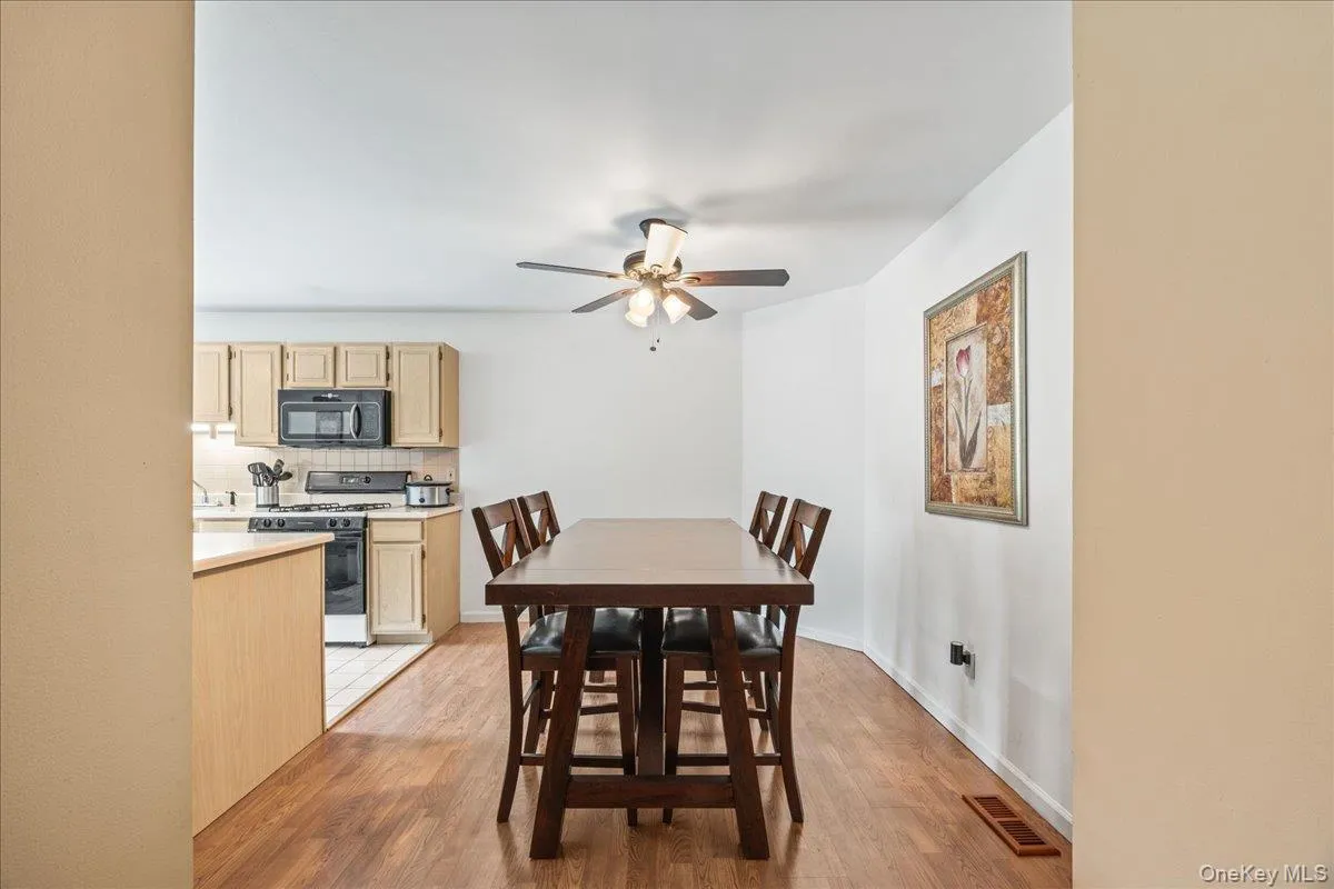 41 Aldo Court, Monroe, NY, 2 Bedrooms Bedrooms, 5 Rooms Rooms,2 BathroomsBathrooms,Residential,For Rent,Aldo,0,1036720 41 Aldo Court, Monroe, NY, 2 Bedrooms Bedrooms, 5 Rooms Rooms,2 BathroomsBathrooms,Residential,For Rent,Aldo,0,1036720