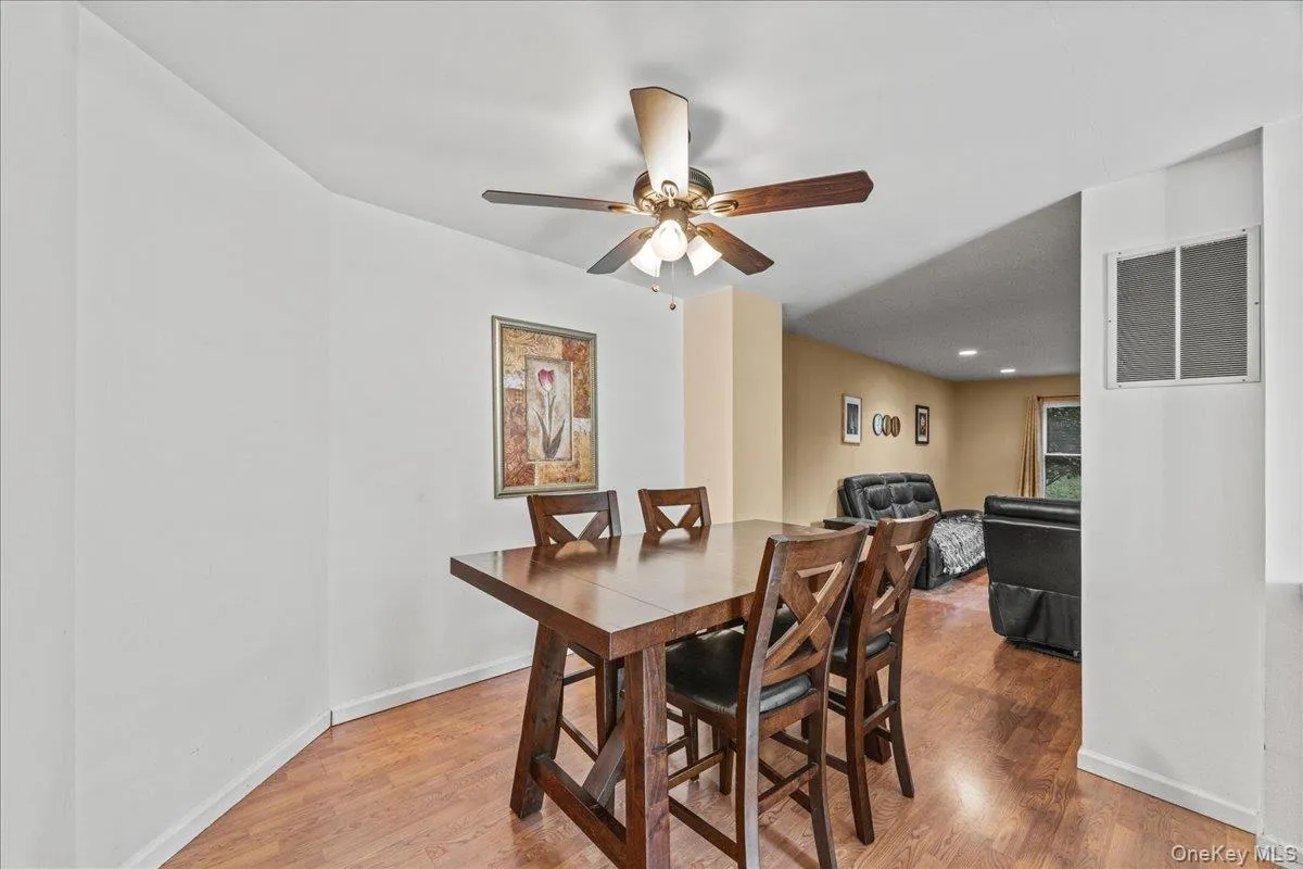 41 Aldo Court, Monroe, NY, 2 Bedrooms Bedrooms, 5 Rooms Rooms,2 BathroomsBathrooms,Residential,For Rent,Aldo,0,1036720 41 Aldo Court, Monroe, NY, 2 Bedrooms Bedrooms, 5 Rooms Rooms,2 BathroomsBathrooms,Residential,For Rent,Aldo,0,1036720