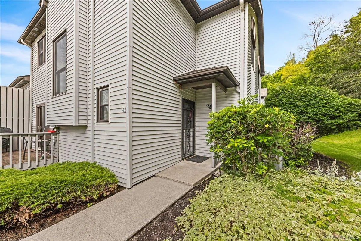 41 Aldo Court, Monroe, NY, 2 Bedrooms Bedrooms, 5 Rooms Rooms,2 BathroomsBathrooms,Residential,For Rent,Aldo,0,1036720 41 Aldo Court, Monroe, NY, 2 Bedrooms Bedrooms, 5 Rooms Rooms,2 BathroomsBathrooms,Residential,For Rent,Aldo,0,1036720