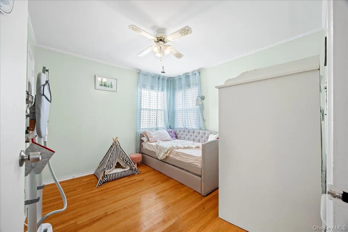 16365 23rd Avenue, New York, NY, 3 Bedrooms Bedrooms, 6 Rooms Rooms,2 BathroomsBathrooms,Residential Lease,For Rent,23rd,0,1036721 16365 23rd Avenue, New York, NY, 3 Bedrooms Bedrooms, 6 Rooms Rooms,2 BathroomsBathrooms,Residential Lease,For Rent,23rd,0,1036721